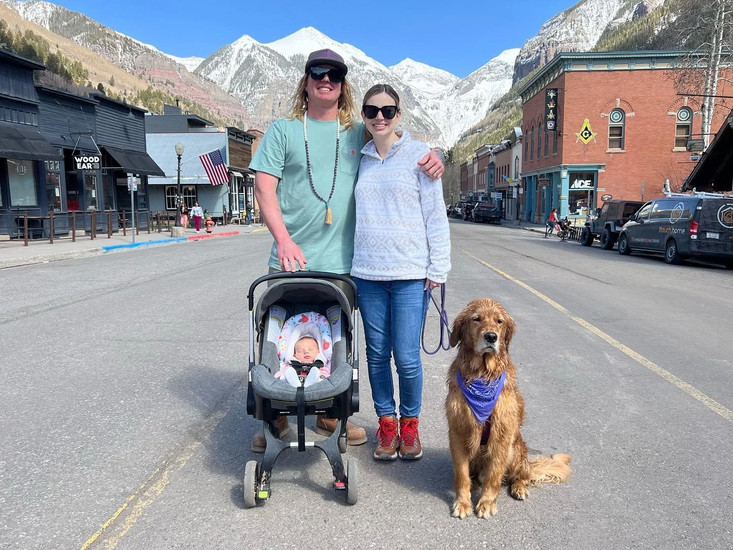 Baby girl&rsquo;s one week birthday 💗
Still can&rsquo;t believe how blessed I am to have made our own little family here in this mountain town 🏔👨&zwj;👩&zwj;👧