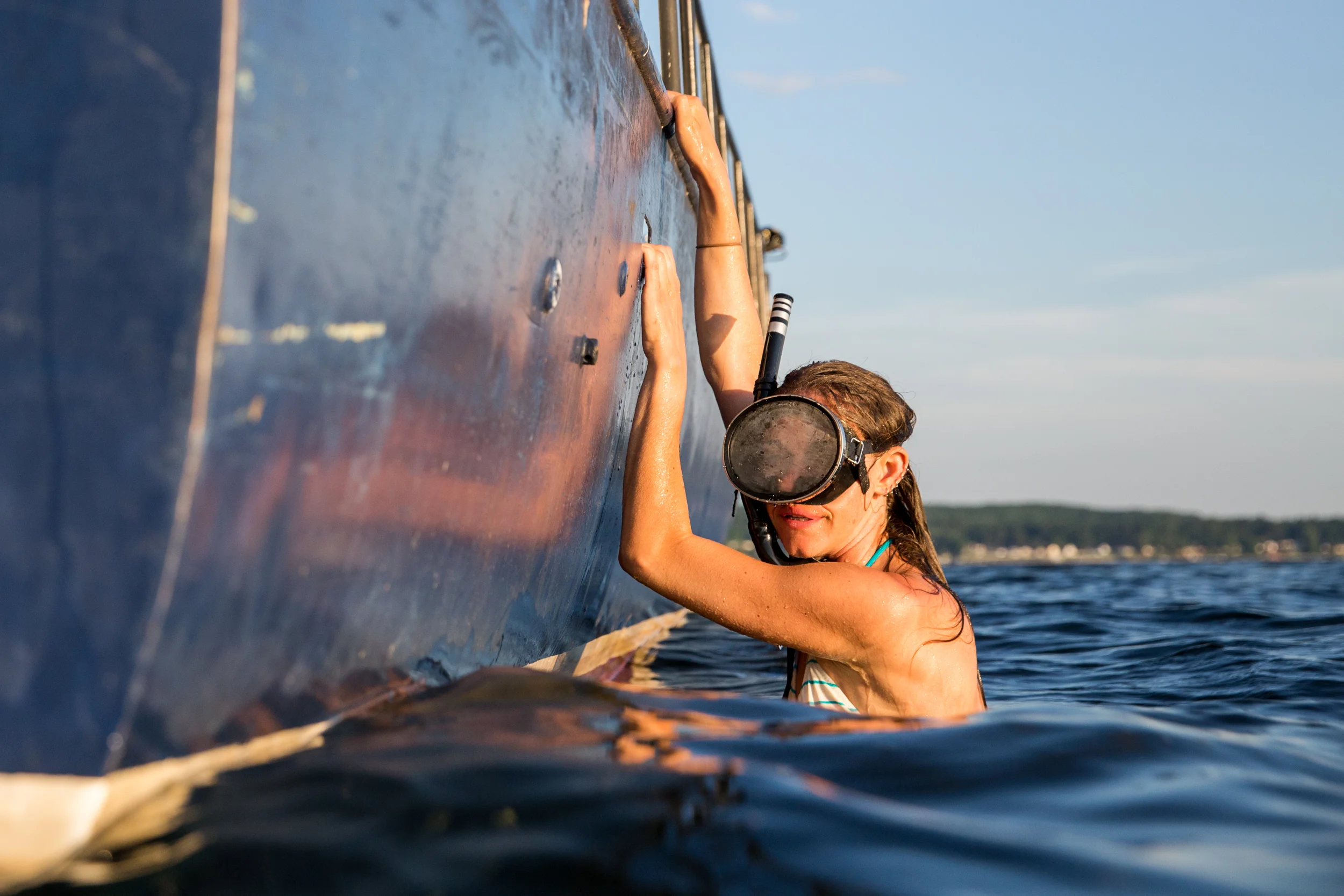 LOG_YankeeHouseBoat_Website_018.jpg