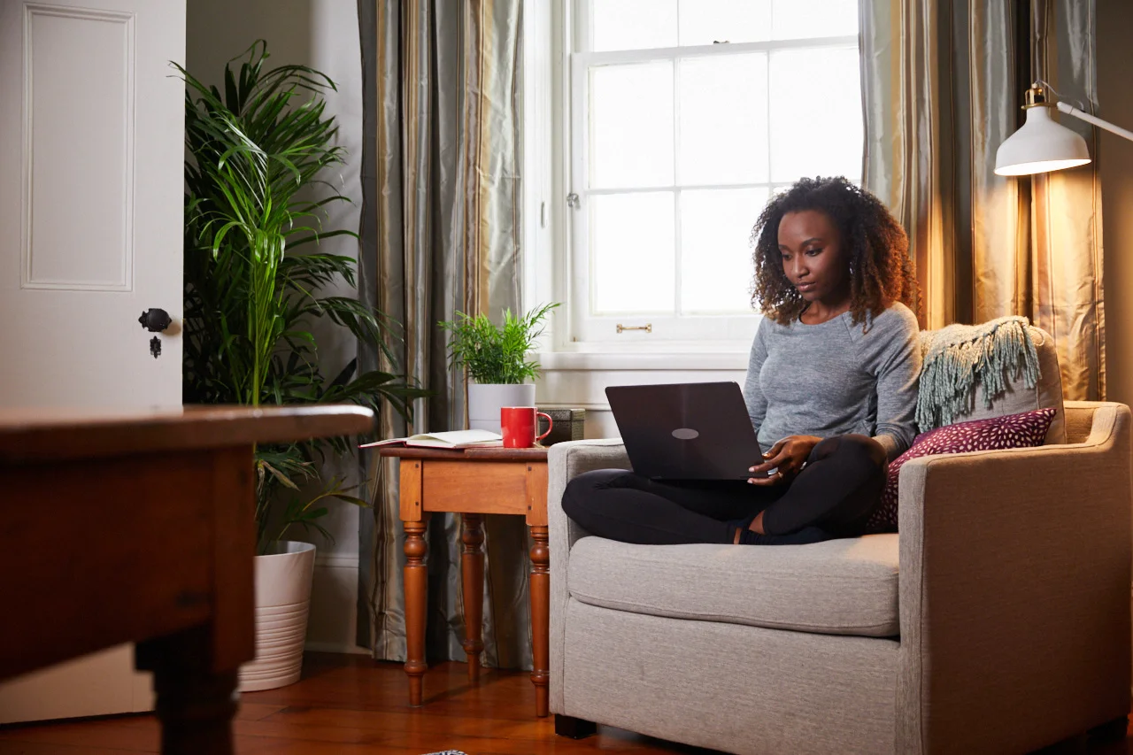 log_18193_Couch_Learning_0205.jpg