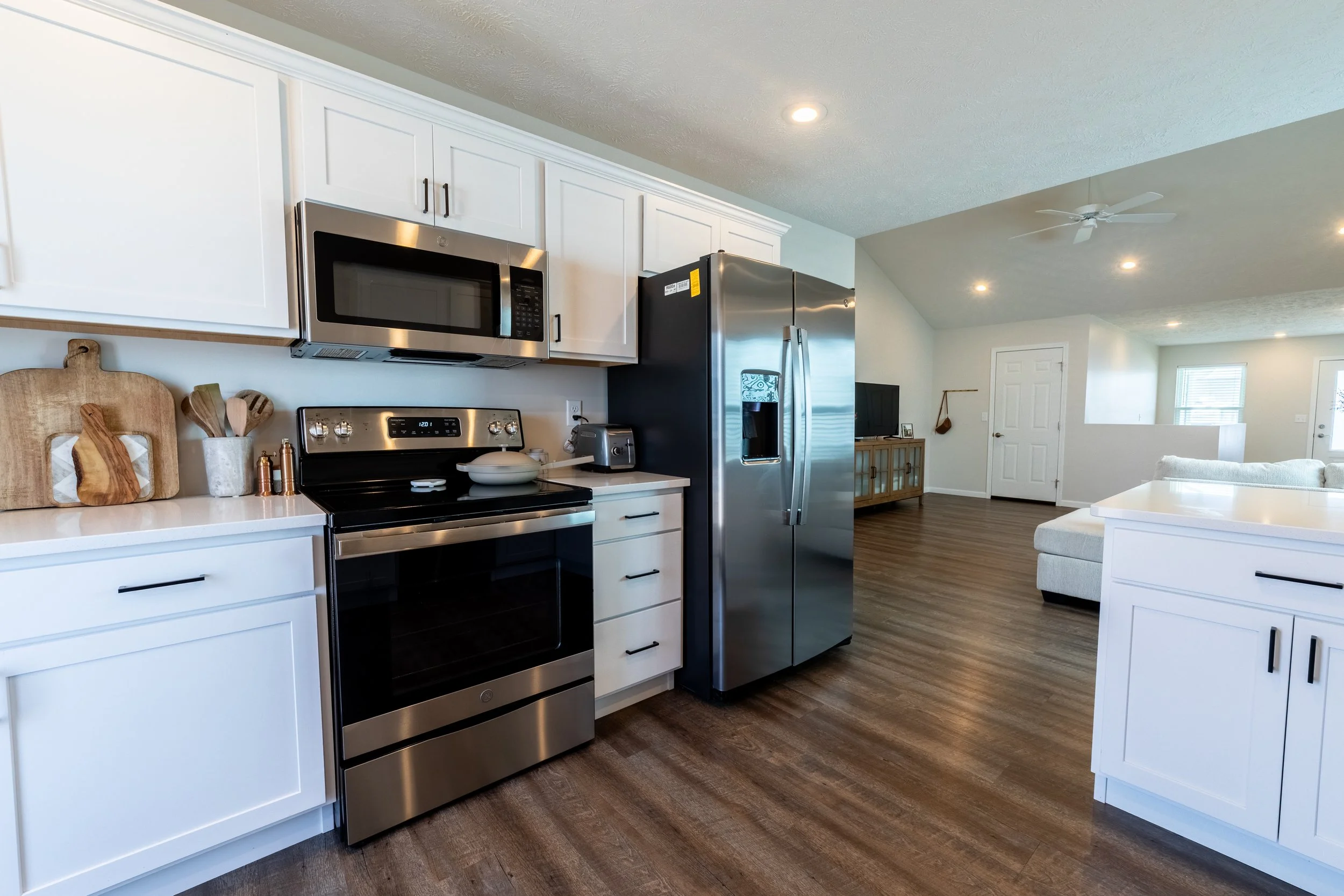 10_519 Kenneth Dr-draephotography.jpg