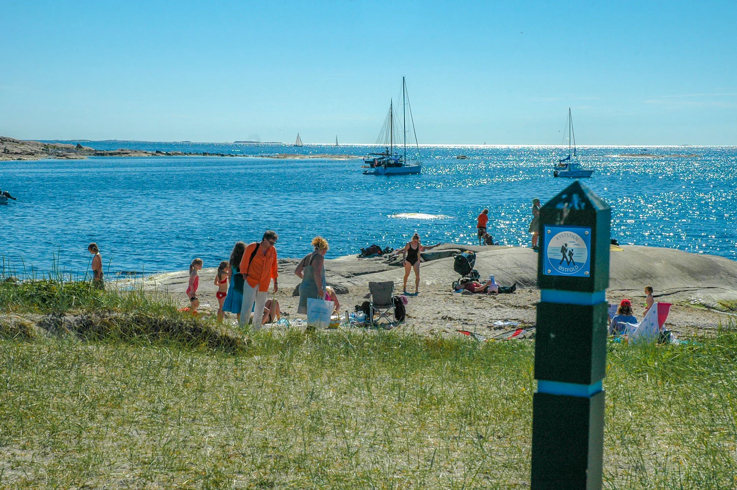 Storesand-Strand,-kyststi-og-nasjonalpark---Storesand-er-det-mest-besøkte-stedet-i-Ytre-Hvaler-nasjonalpark.jpg