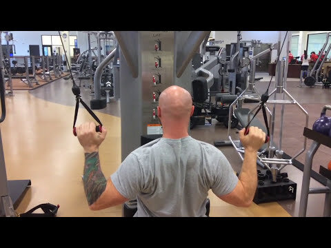 FreeMotion Lat Pull Down
