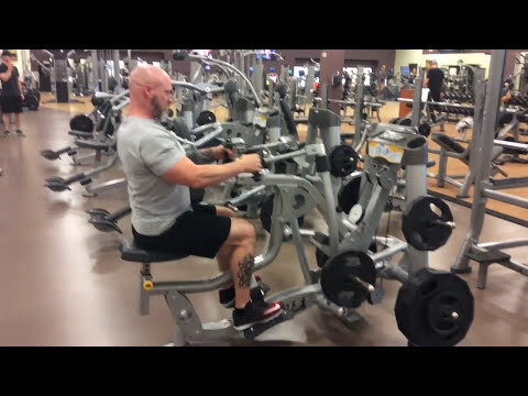Hoist plate-loaded Mid Row