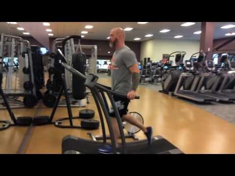 Curve (treadmill)