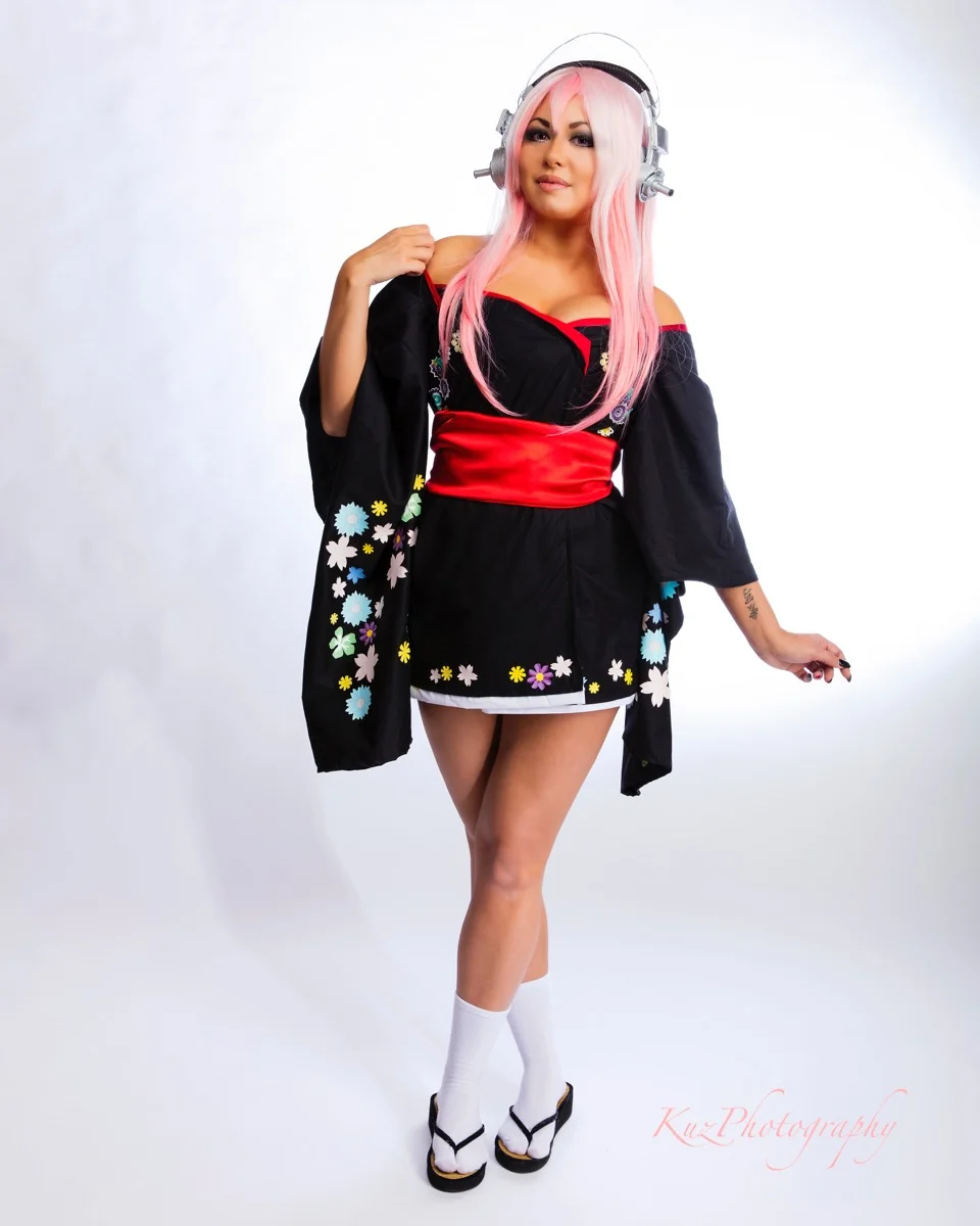 Pic by KuzPhotography. Cosplay made by Miss Chezza.