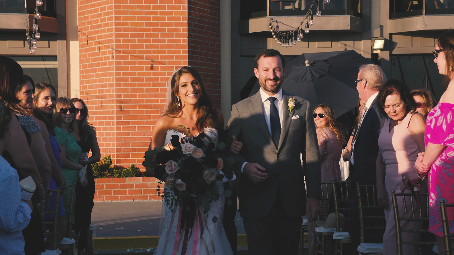 Bride walking0.jpg