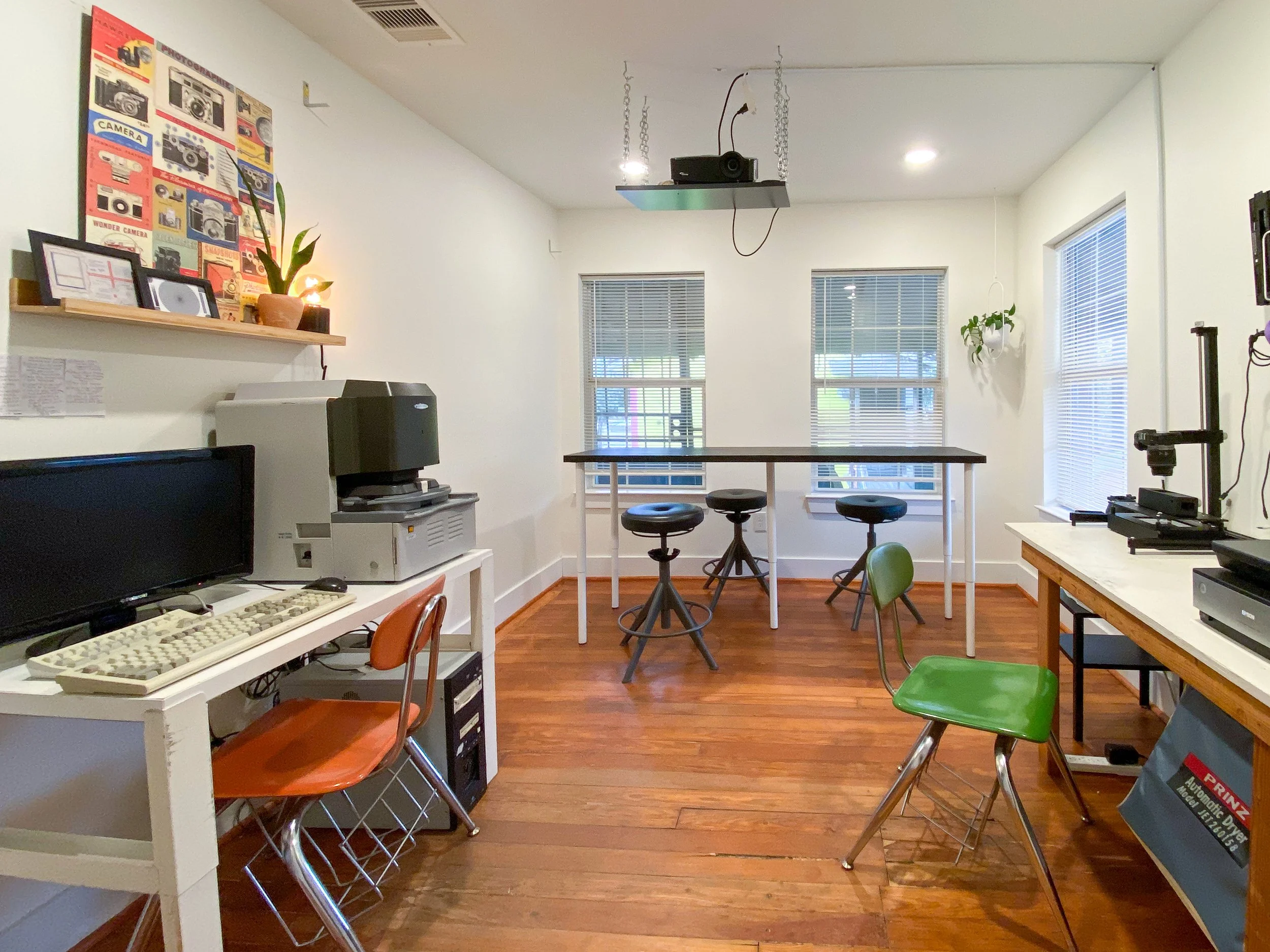 FLATS' class room.jpg