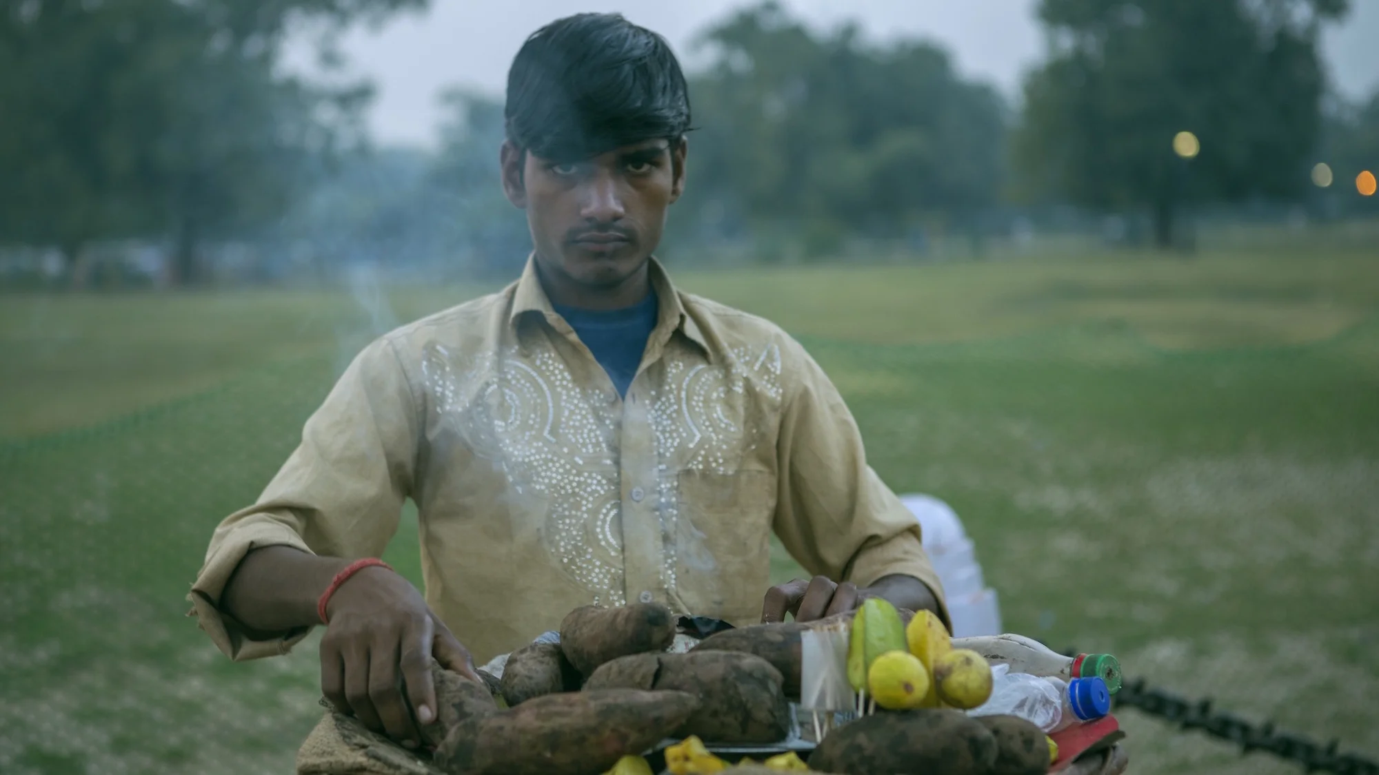 preparing-potatoes-india-gate.jpg