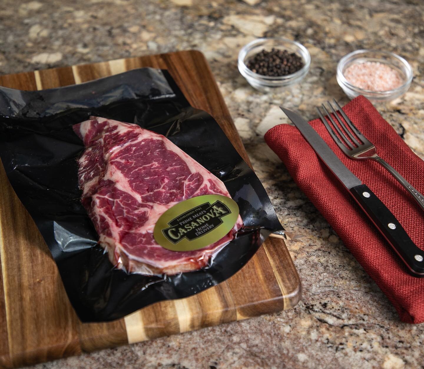 14 Ounces of Prime Boneless Ribeye. What&rsquo;s better than a FRESH cut of PRIME ribeye delivered to your door?! 
-
Check out our new packaging!
-
Makes it perfect to cook fresh, or safely store in the freezer for another time!
-
-
-
#prime #primeme