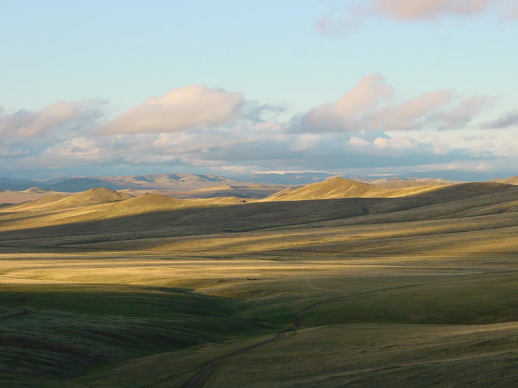Mongolian Folk Music: The Sound of Homesickness