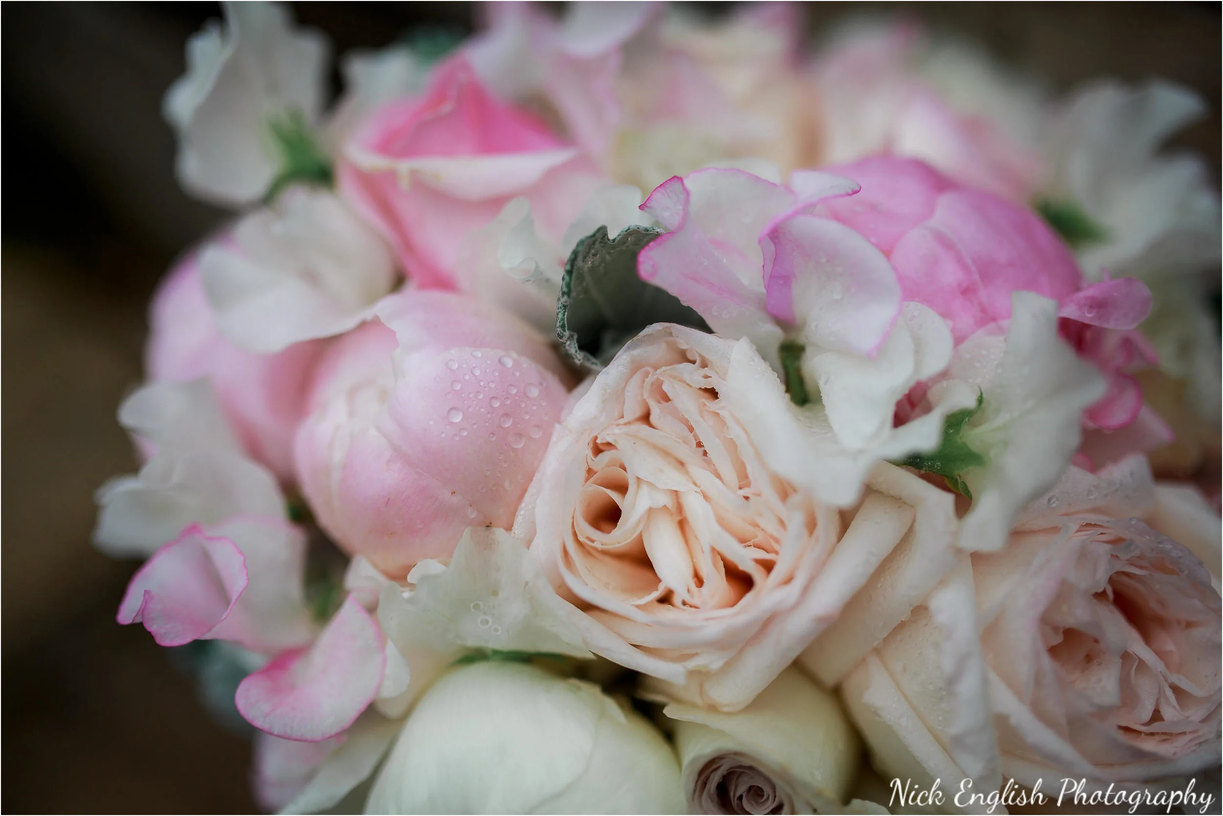 Great Hall At Mains Wedding Photograph 24.jpg