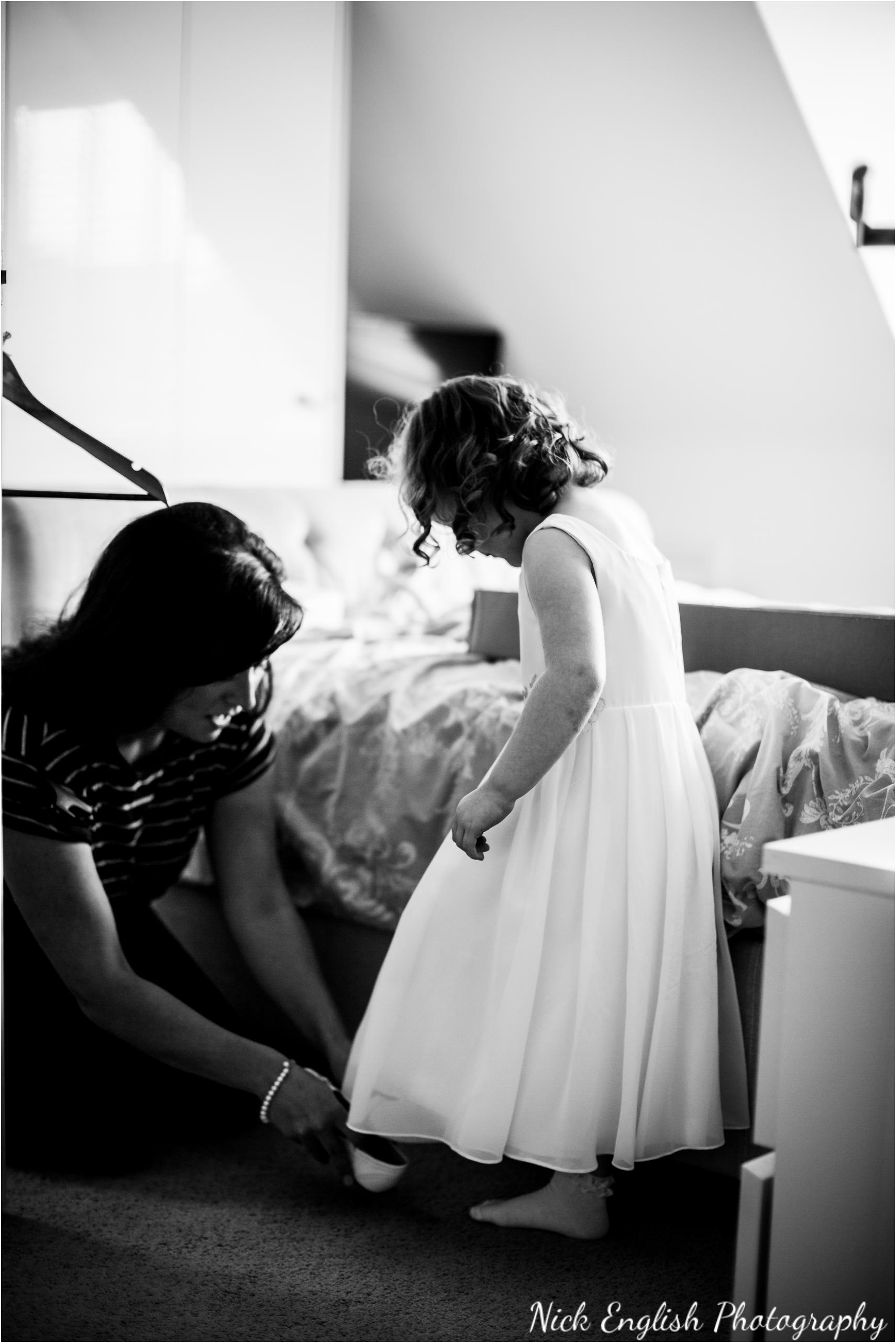 Stacey-Ash-Wedding-Photographs-Stanley-House-Preston-Lancashire-30.jpg