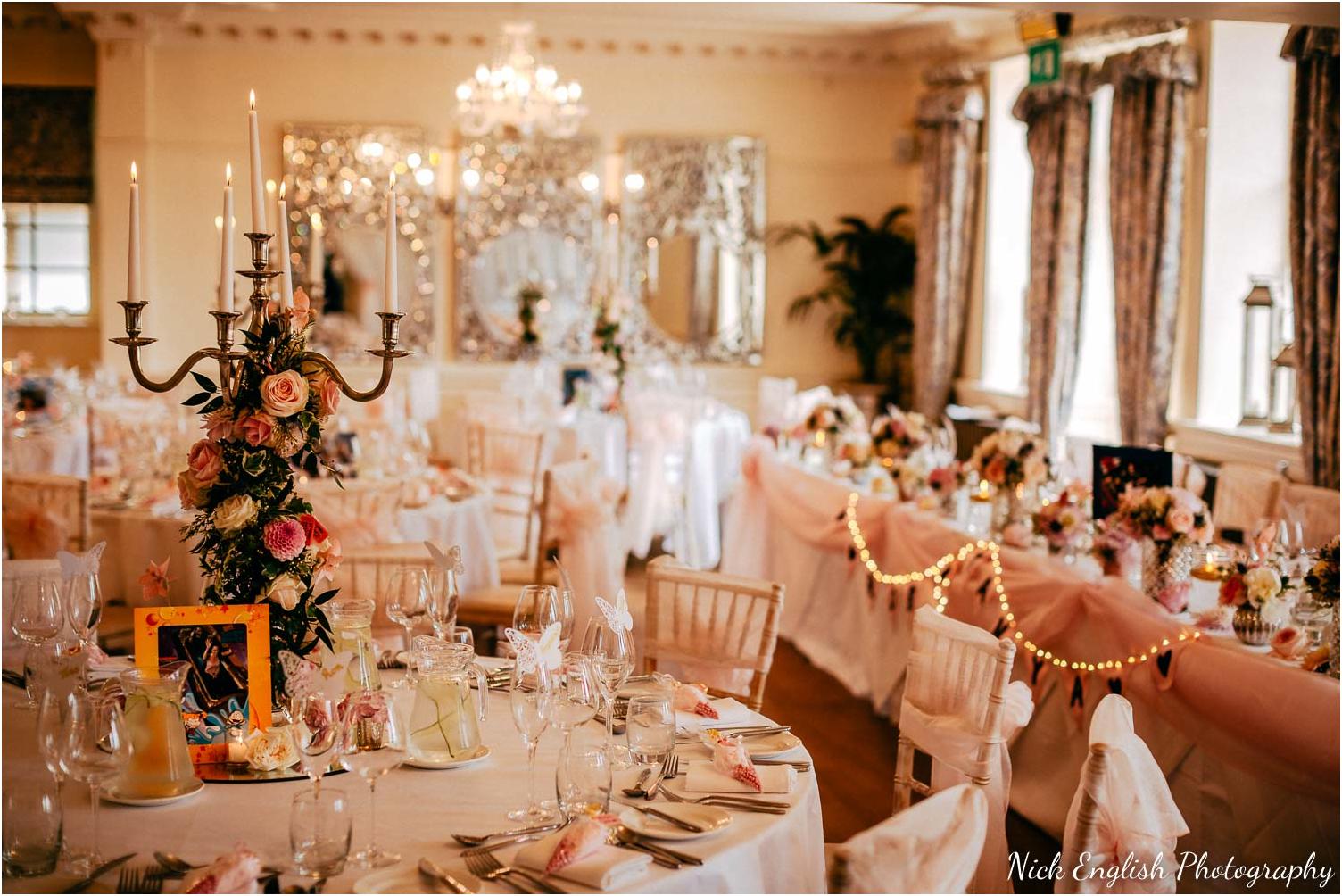 Eaves_Hall_Outdoor_Wedding_Photographs-154.jpg