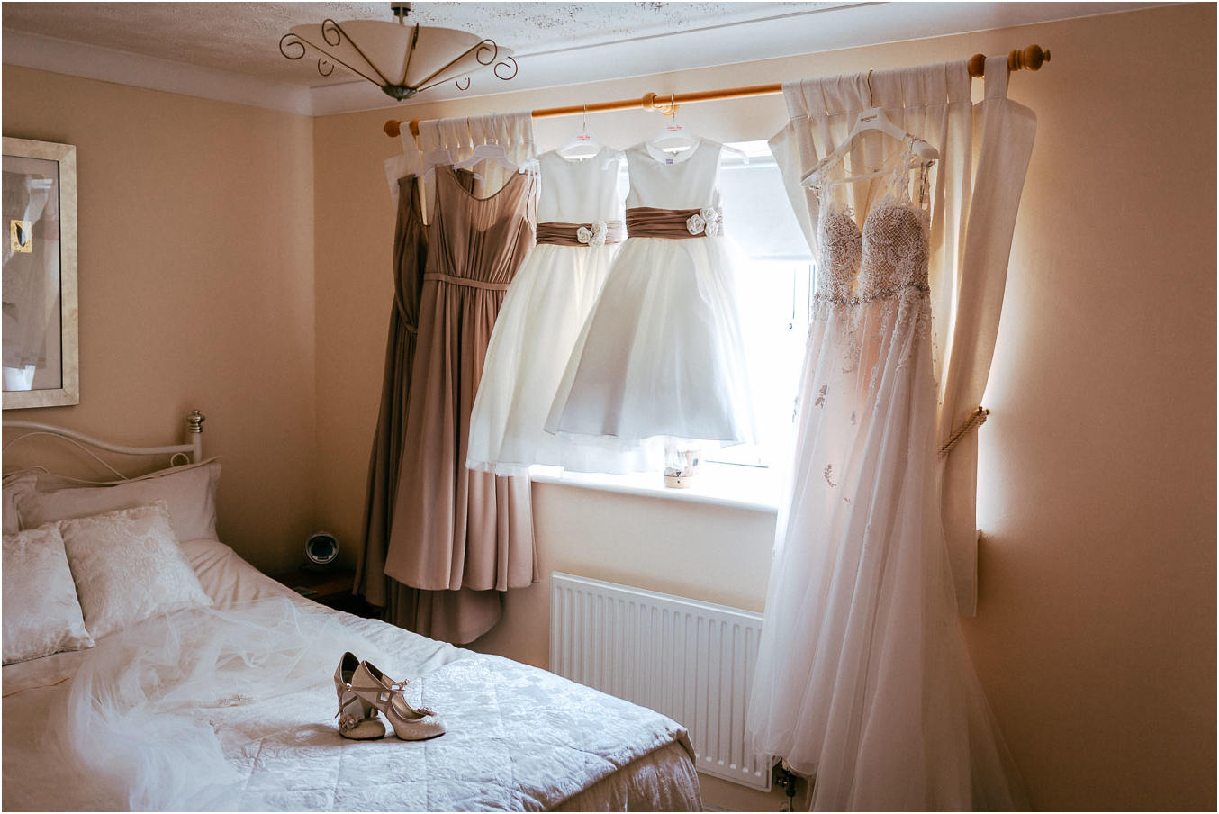 Shireburn_Arms_Wedding_Photographs-3.jpg