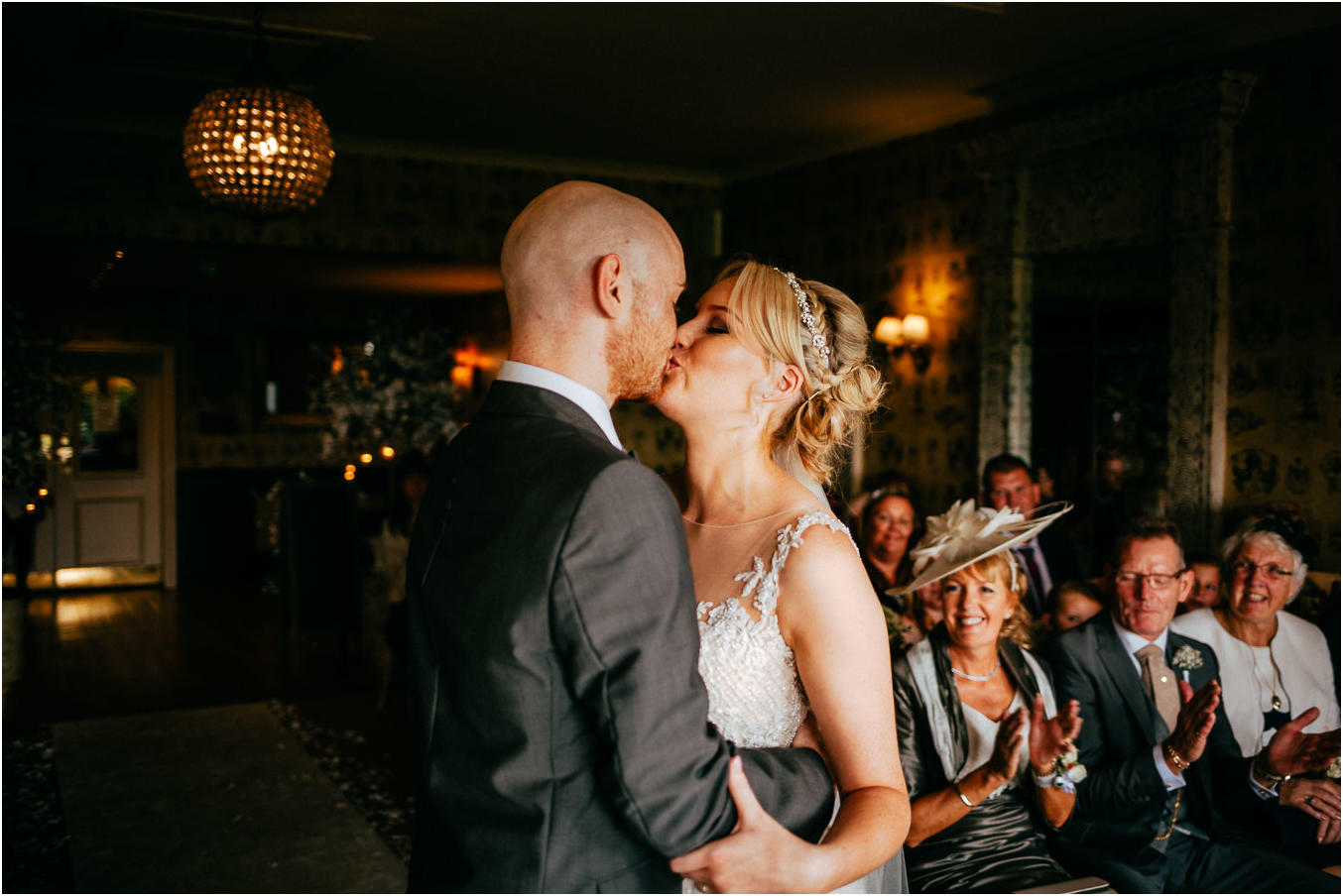 Shireburn_Arms_Wedding_Photographs-43.jpg