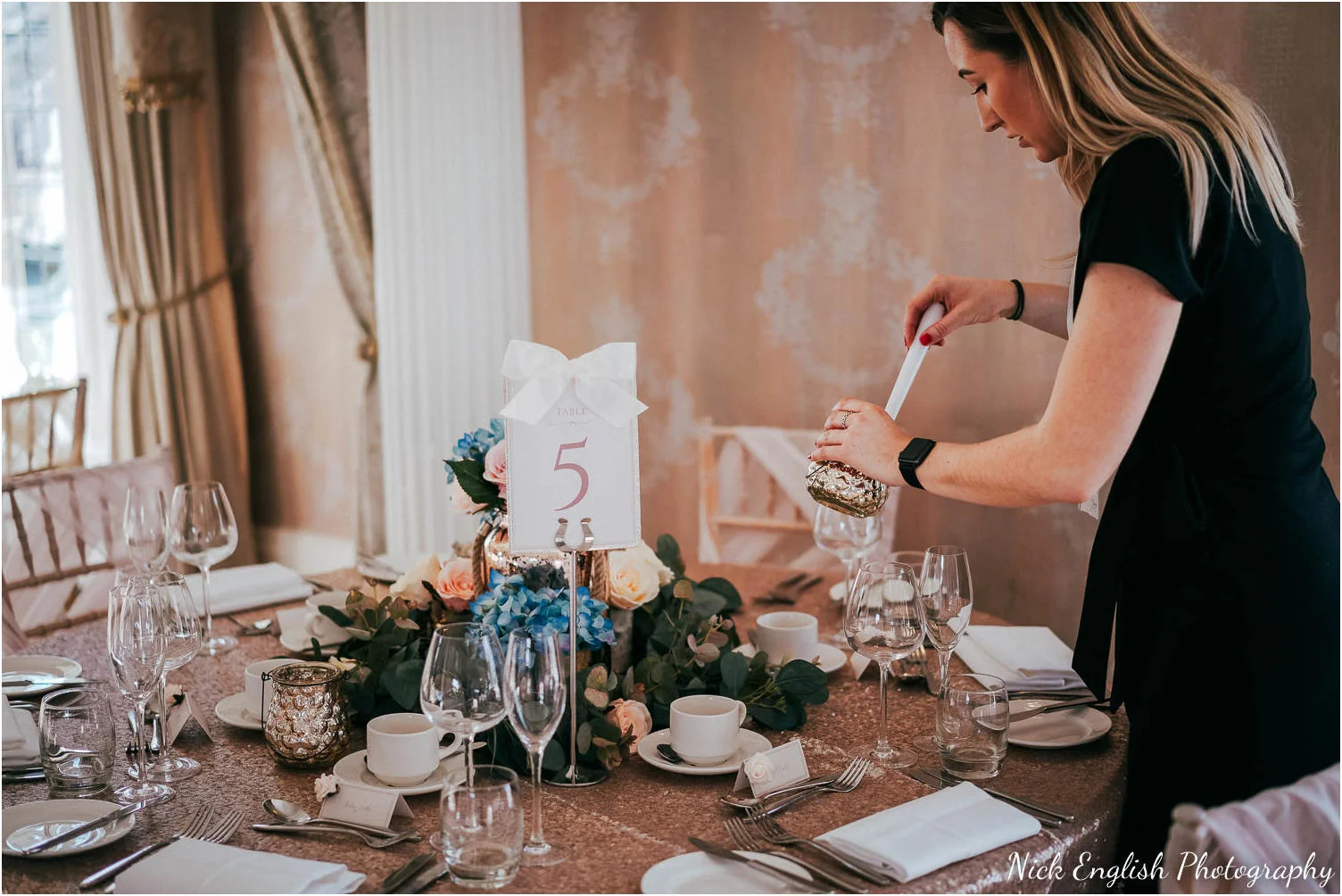 Falcon_Manor_Yorkshire_Wedding_Photographer-13.jpg