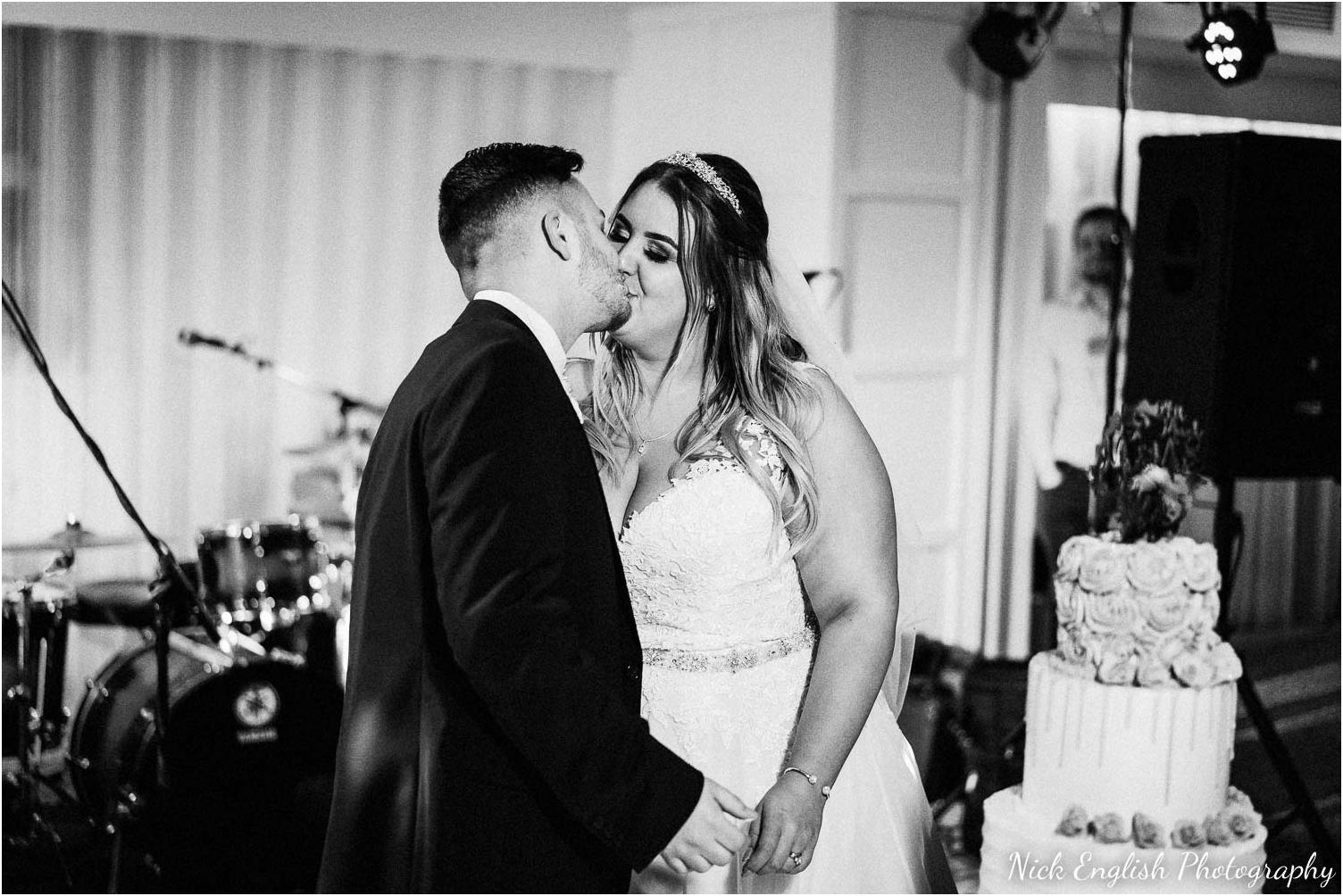 Stanley_House_Wedding_Photographer-175.jpg