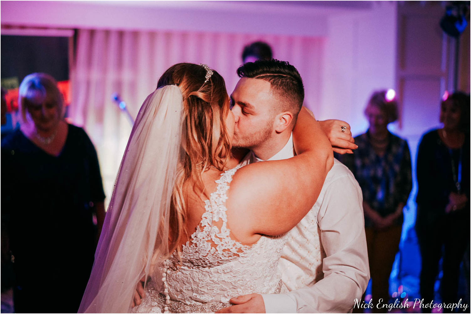Stanley_House_Wedding_Photographer-176.jpg