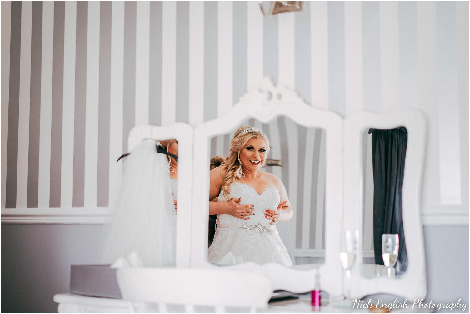 Stirk_House_Wedding_Photographer-36.jpg
