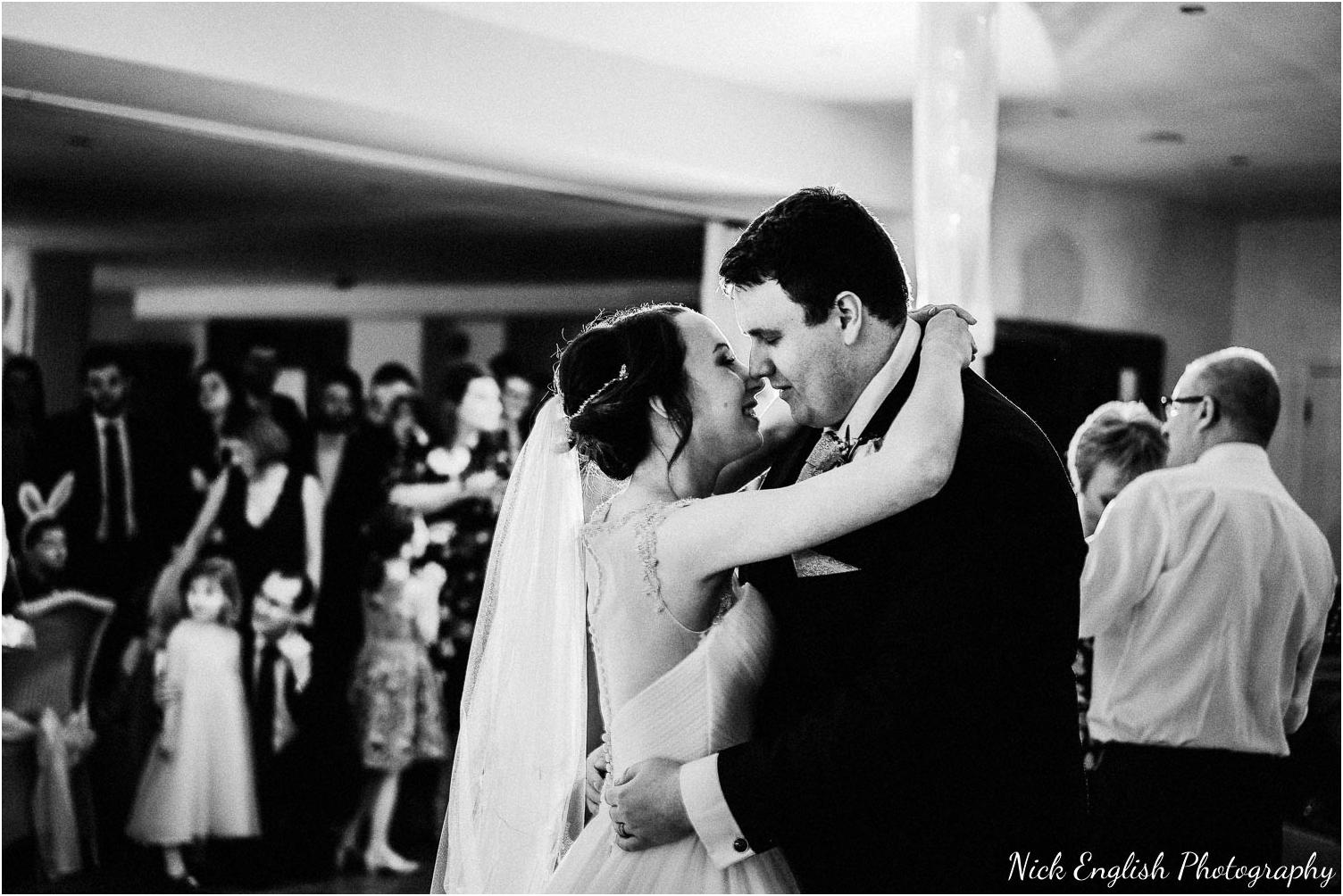 Mitton_Hall_Wedding_Photographer-107.jpg