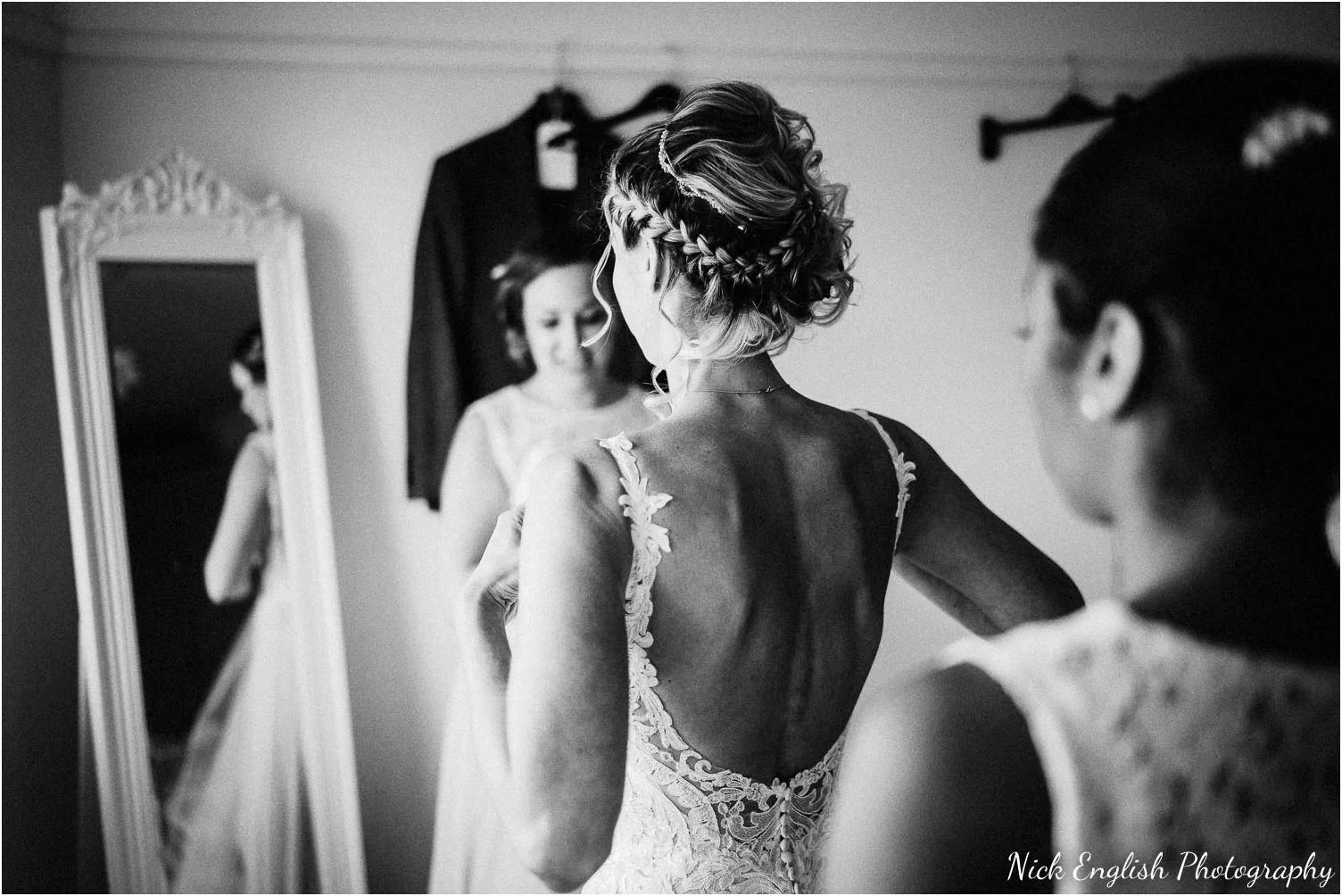 Browsholme_Hall_Tithe_Barn_Wedding_Photographer_Lancashire-11.jpg