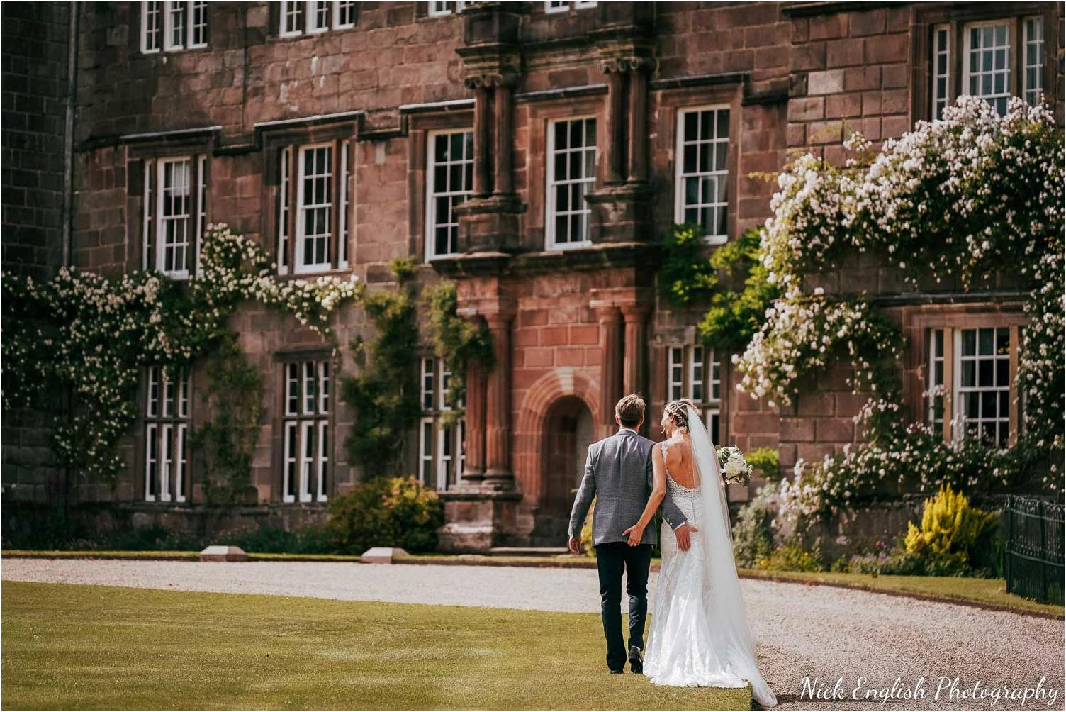 Browsholme_Hall_Tithe_Barn_Wedding_Photographer_Lancashire-75.jpg