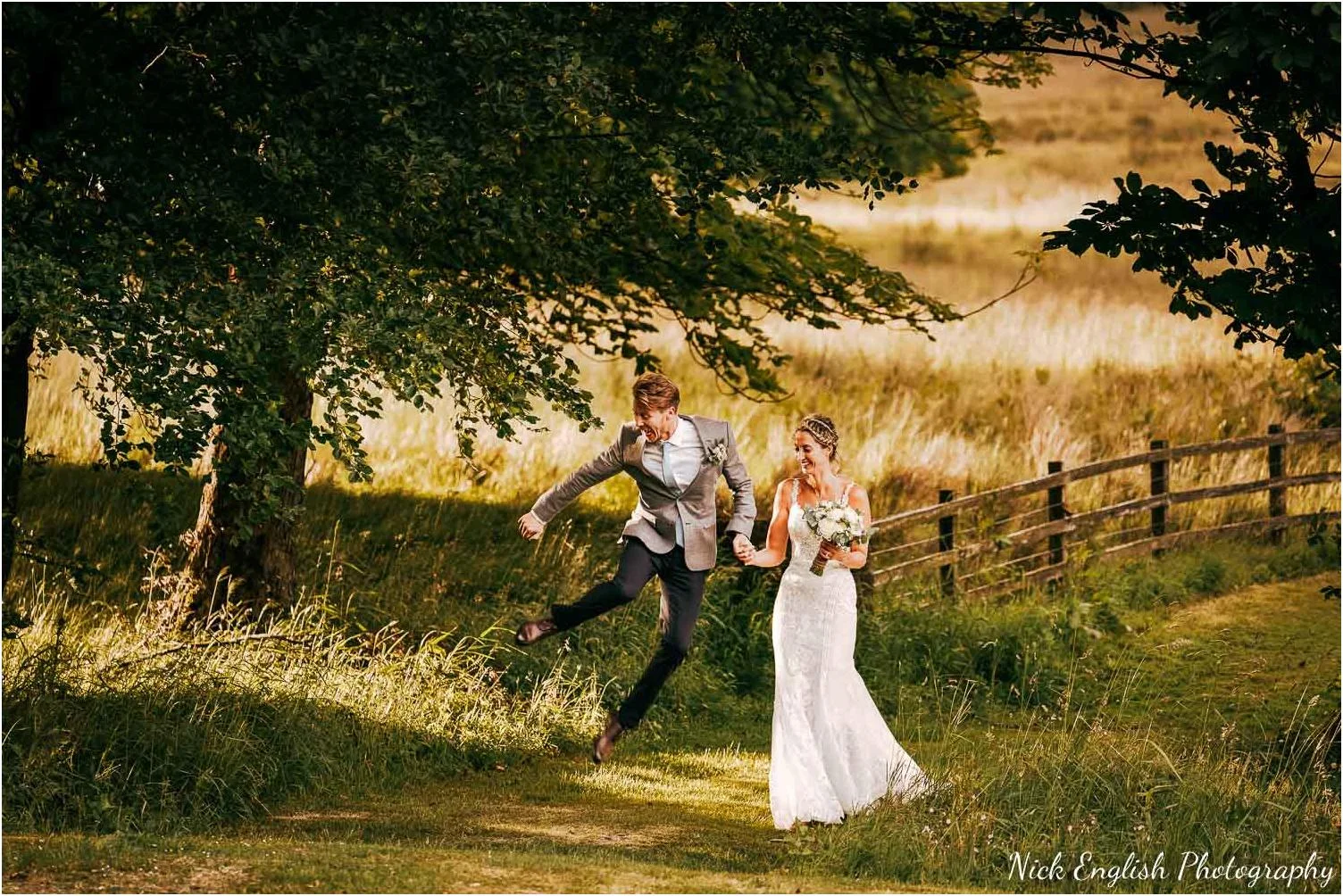 Browsholme_Hall_Tithe_Barn_Wedding_Photographer_Lancashire-101.jpg