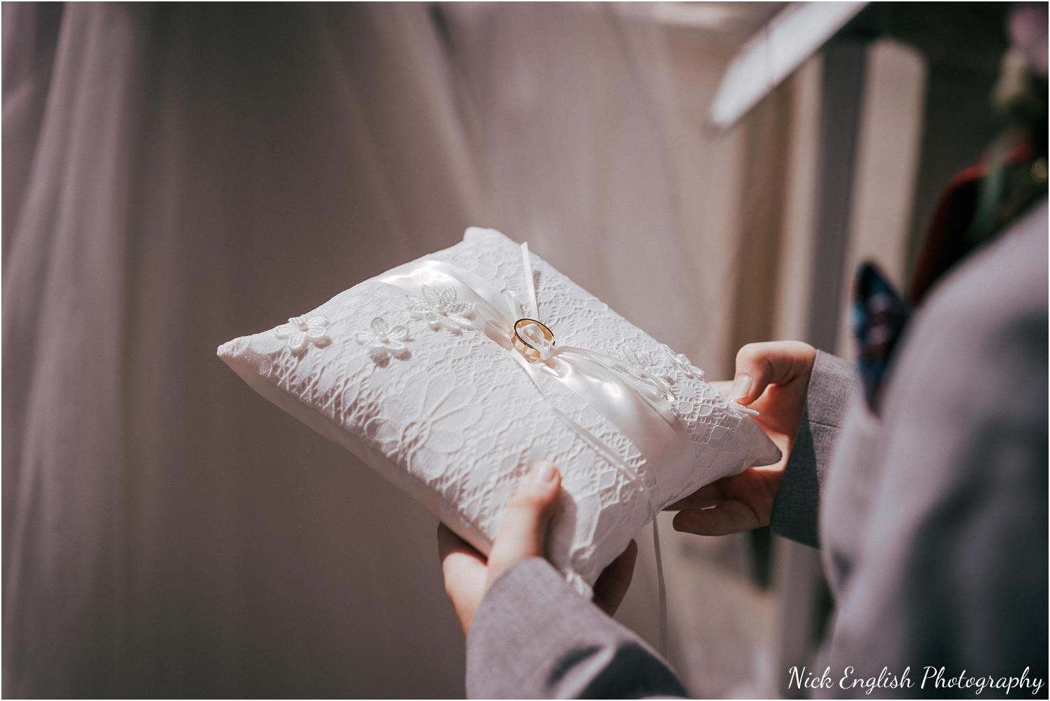 Eaves_Hall_Outdoor_Wedding-43.jpg