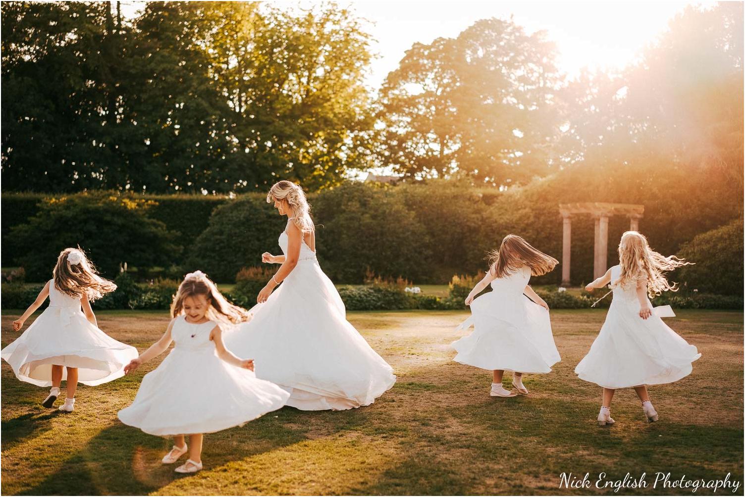 Eaves_Hall_Outdoor_Wedding-158.jpg