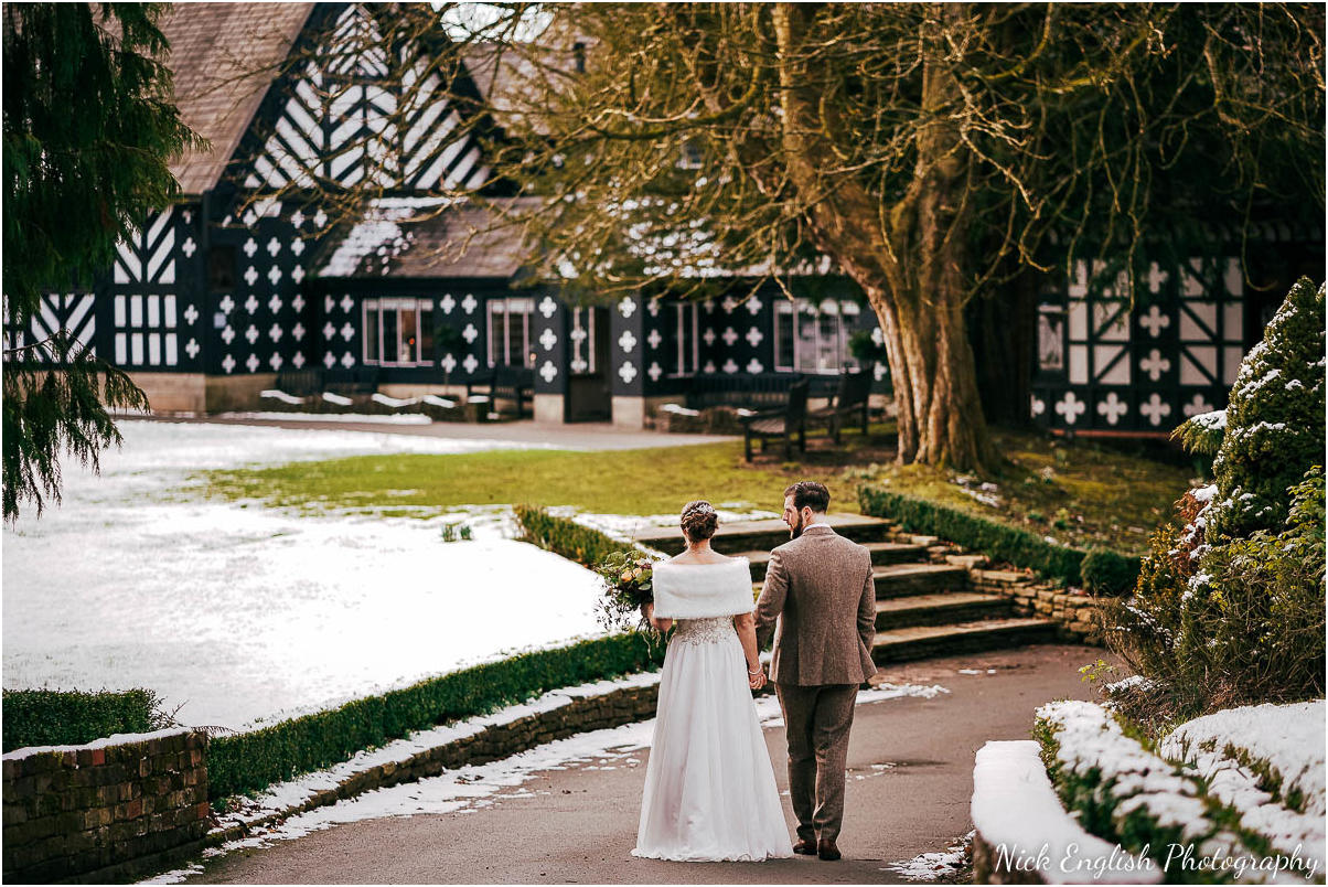 Samlesbury_Hall_Winter_Wedding_Snow-96.jpg