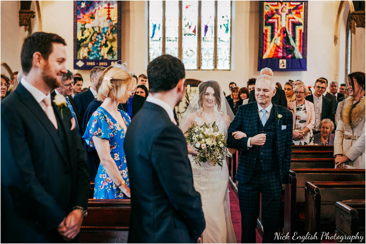 Mitton_Hall_Wedding_Photographer-28.jpg