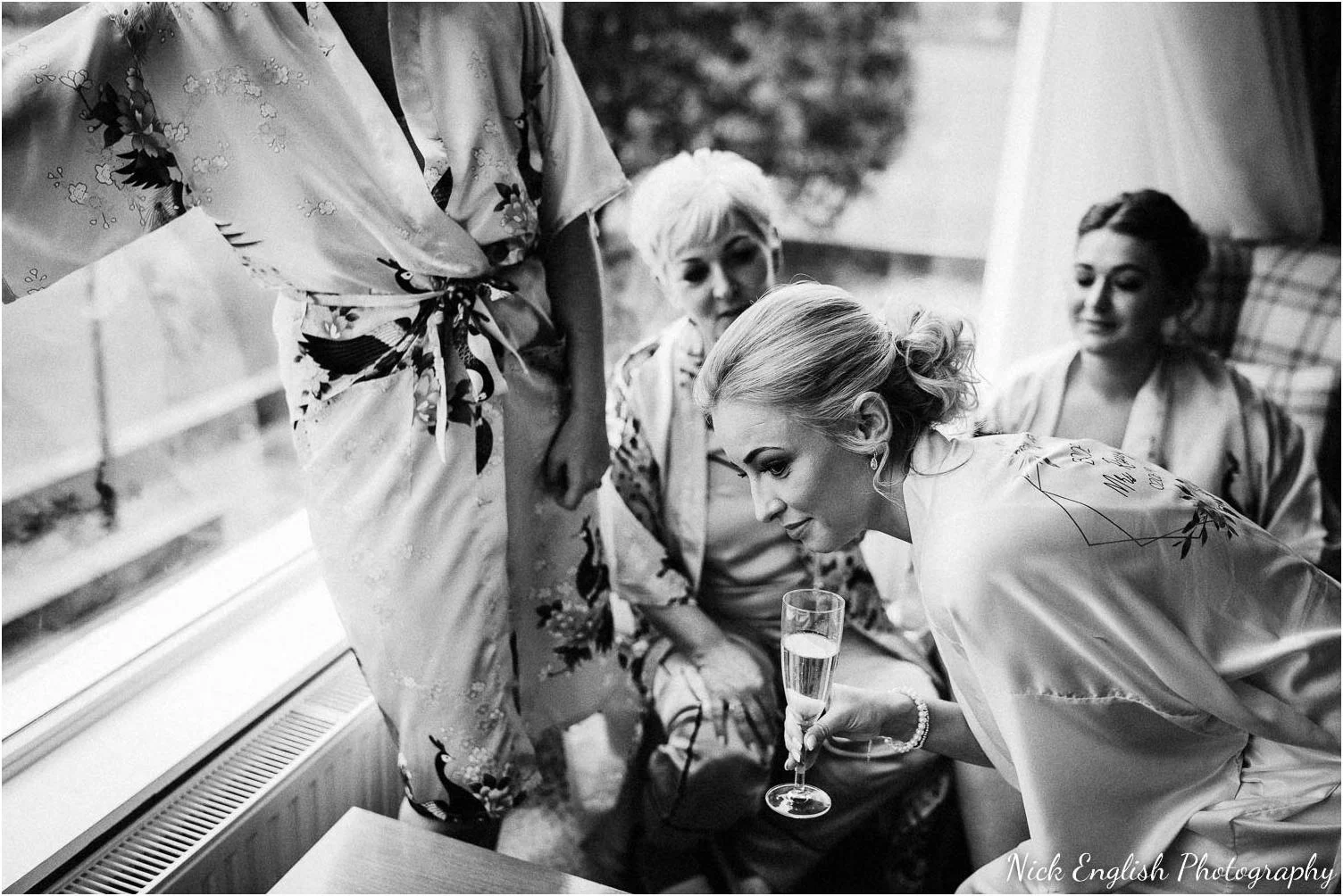 The_Inn_On_The_Lake_Wedding_Photograph-21.jpg