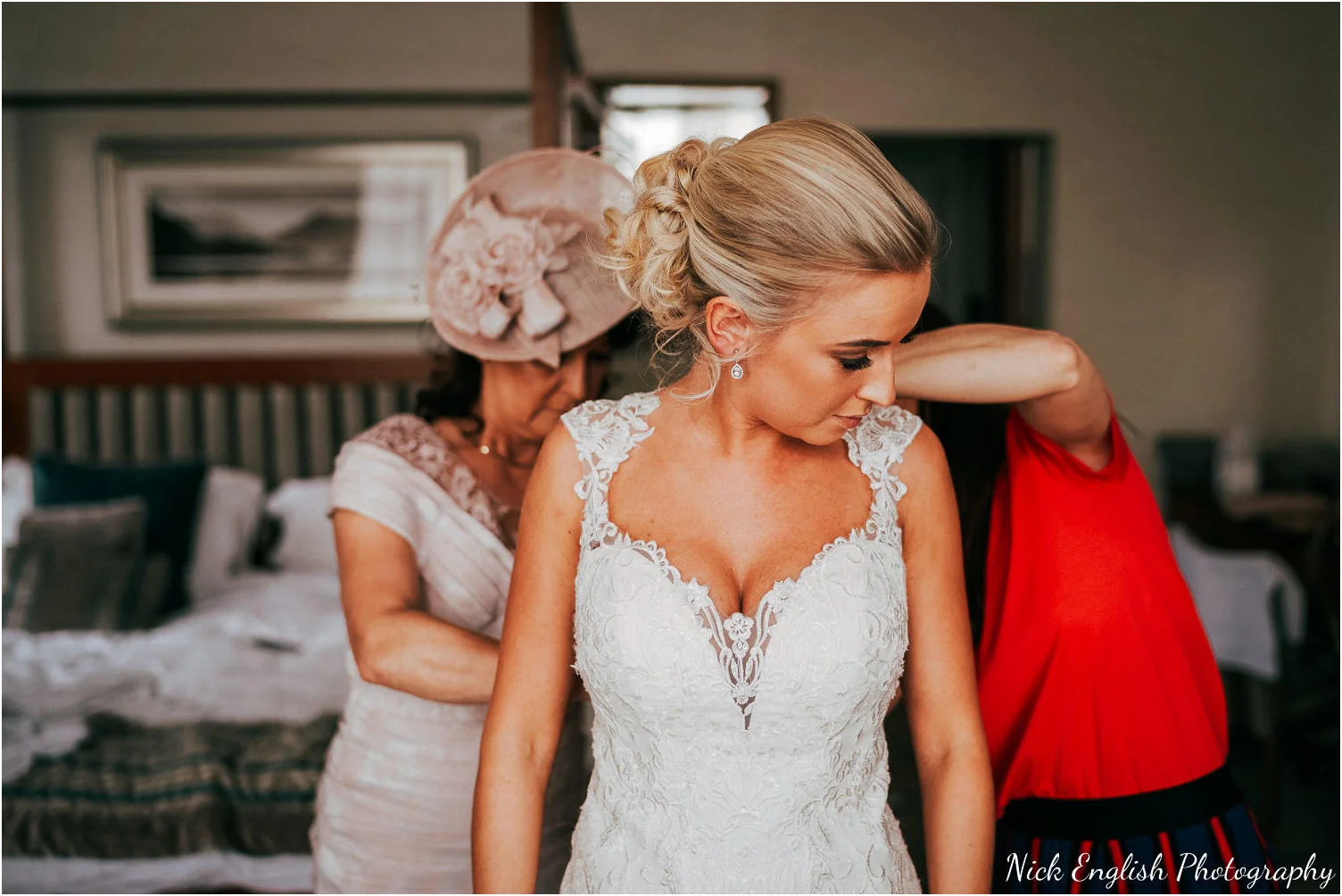 The_Inn_On_The_Lake_Wedding_Photograph-31.jpg