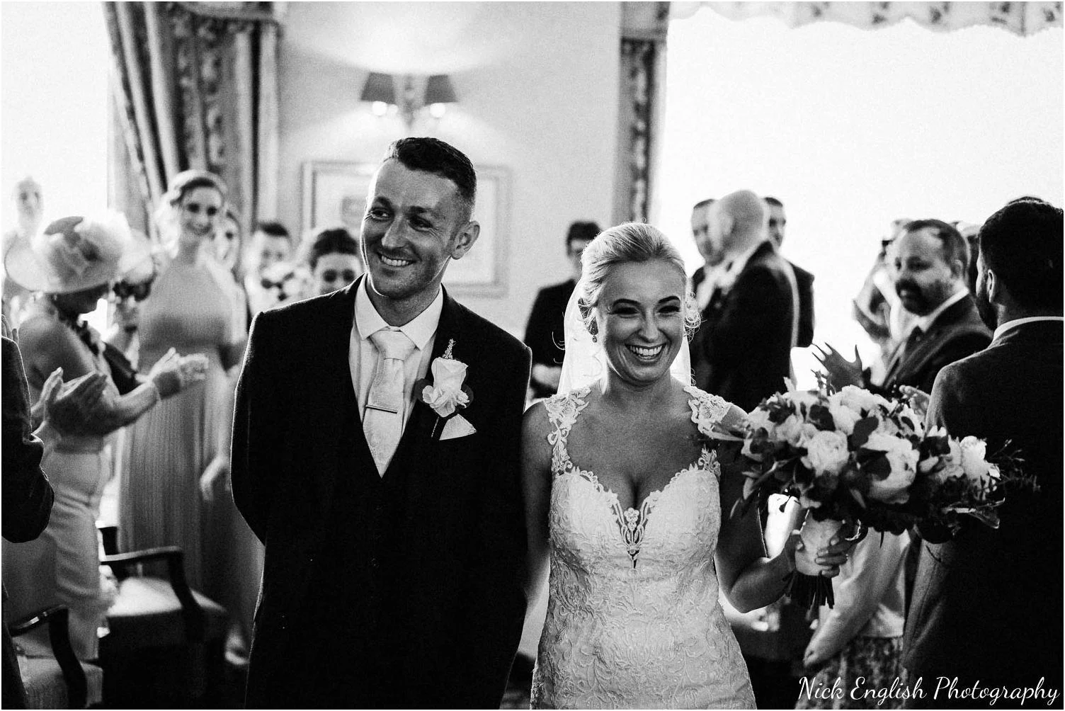 The_Inn_On_The_Lake_Wedding_Photograph-57.jpg