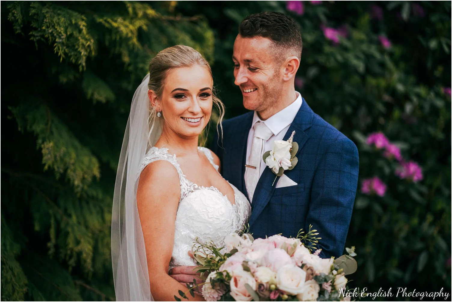 The_Inn_On_The_Lake_Wedding_Photograph-77.jpg