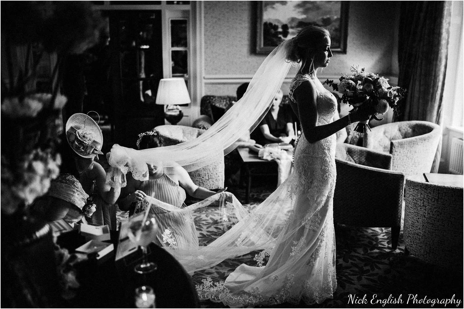 The_Inn_On_The_Lake_Wedding_Photograph-85.jpg