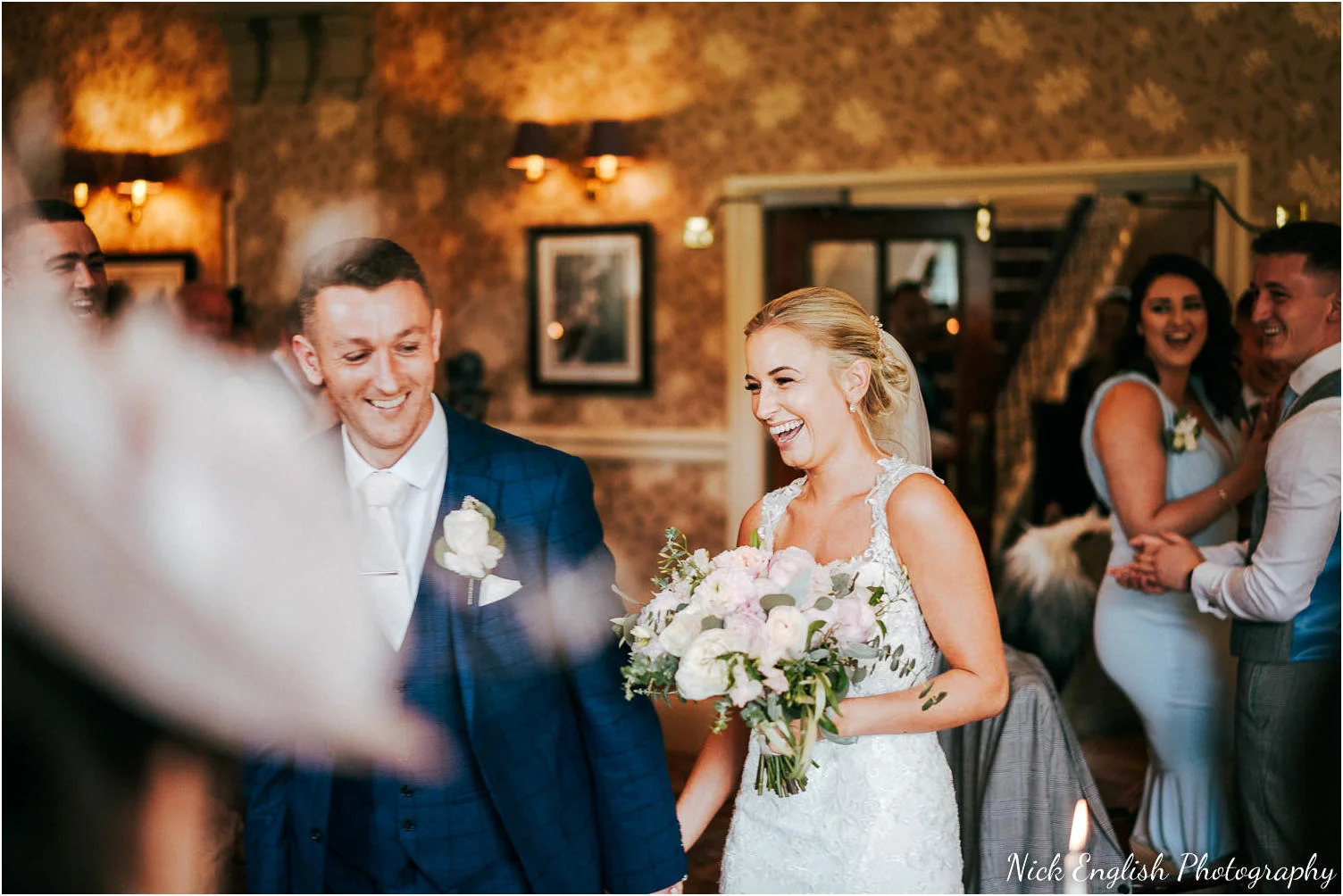 The_Inn_On_The_Lake_Wedding_Photograph-100.jpg