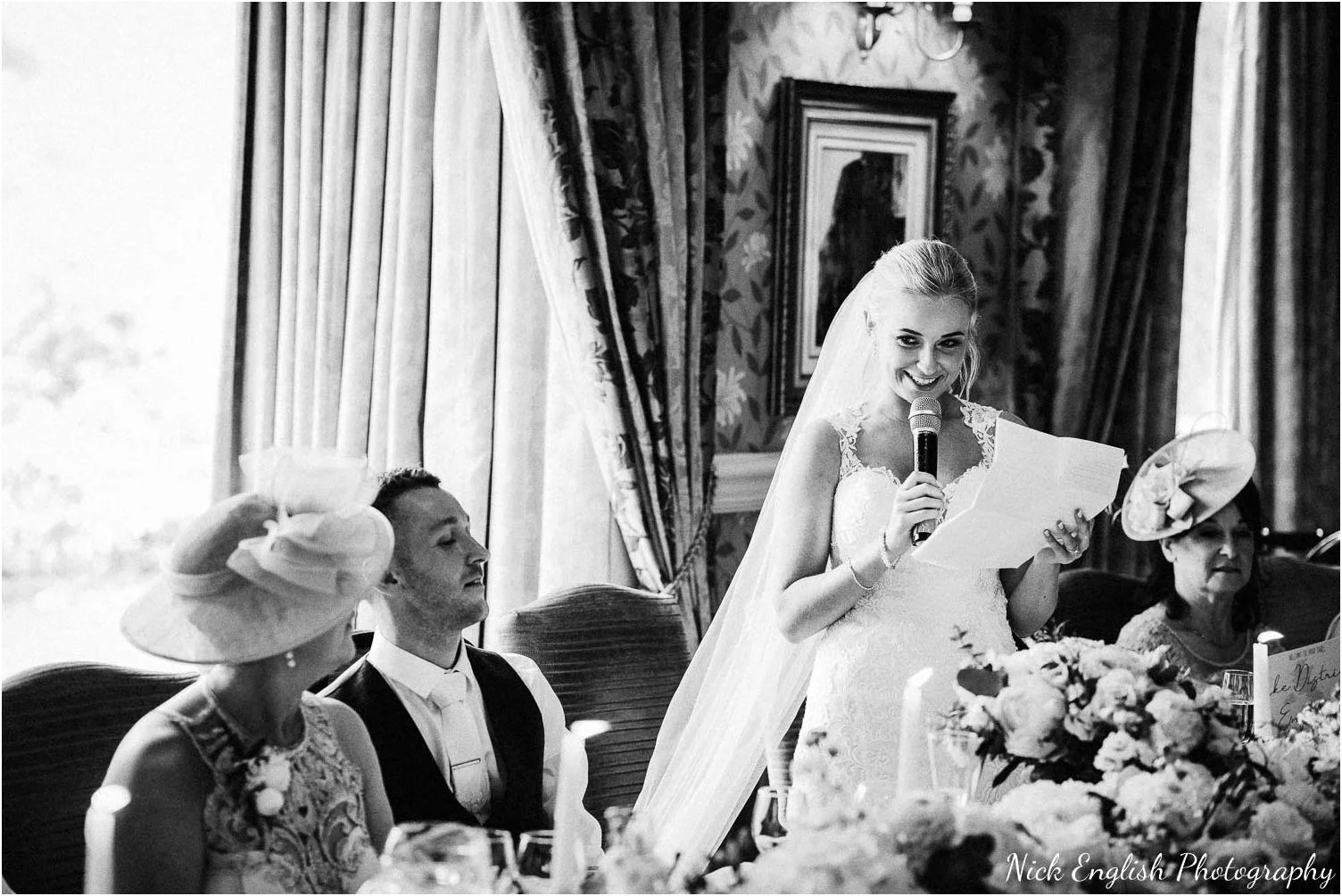 The_Inn_On_The_Lake_Wedding_Photograph-107.jpg