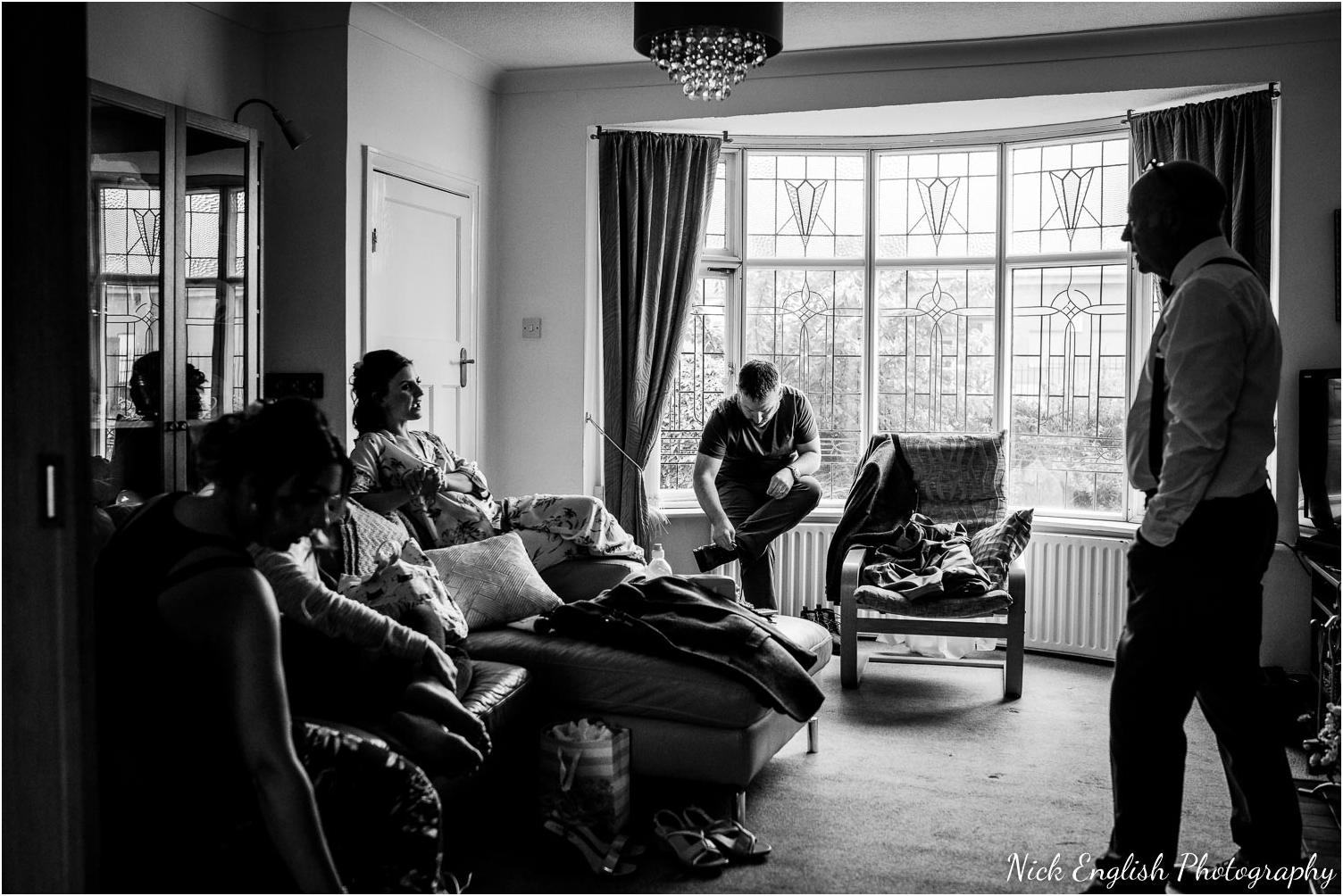 Spring_Cottage_Rivington_Lancashire_Wedding_Photographs-17.jpg