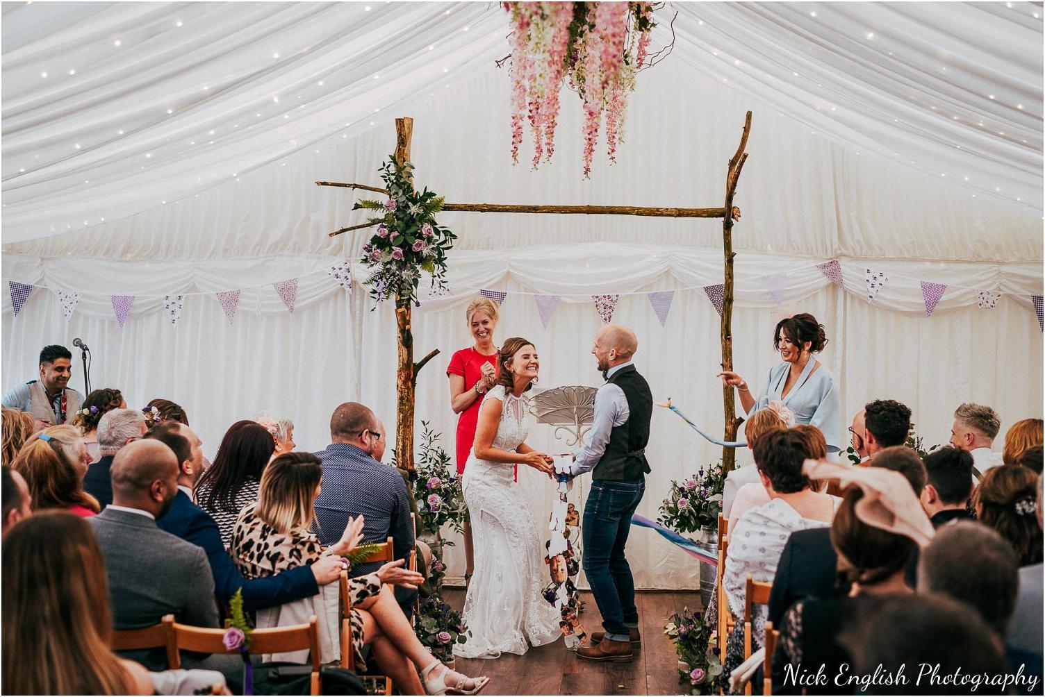 Spring_Cottage_Rivington_Lancashire_Wedding_Photographs-80.jpg