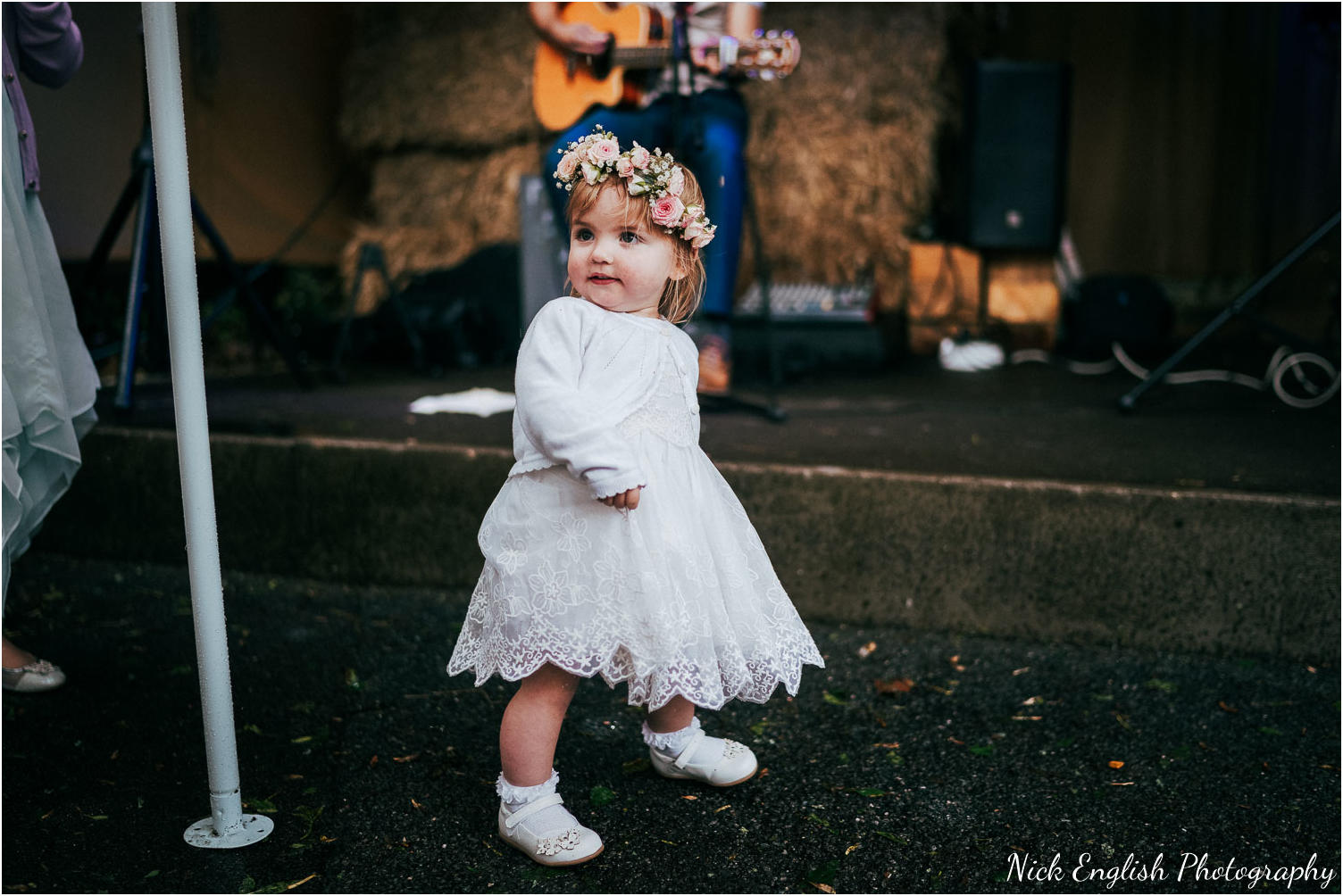 Spring_Cottage_Rivington_Lancashire_Wedding_Photographs-110.jpg