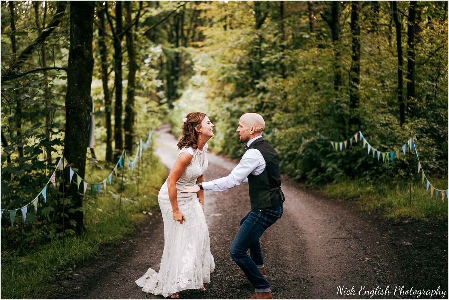 Spring_Cottage_Rivington_Lancashire_Wedding_Photographs-171.jpg