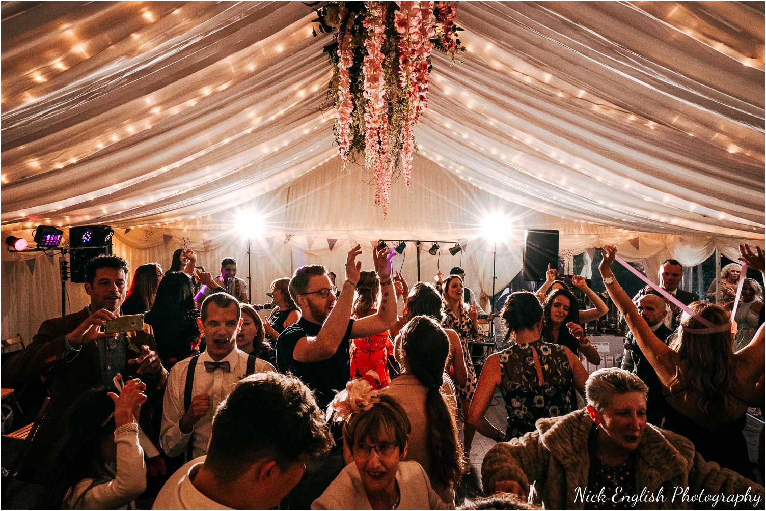 Spring_Cottage_Rivington_Lancashire_Wedding_Photographs-180.jpg