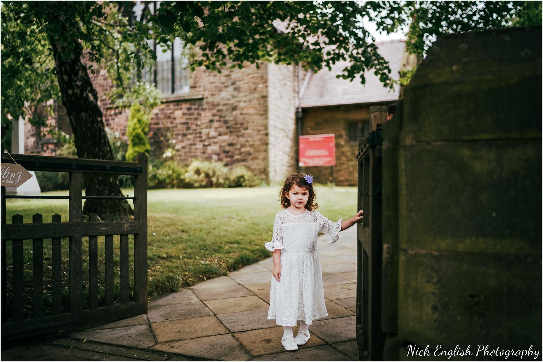 Whitebottom_Farm_Wedding_Manchester_Photograph-20.jpg