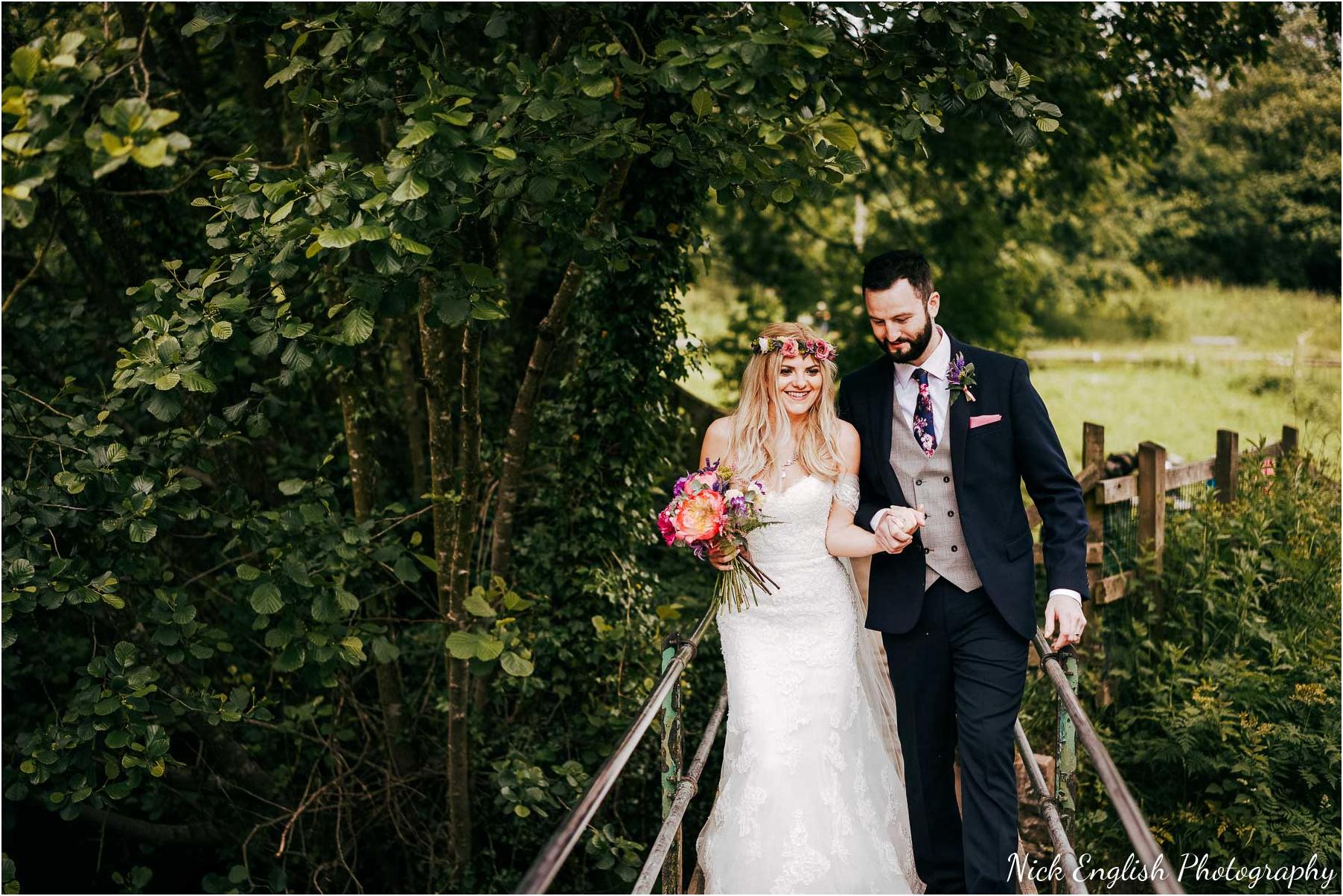 Whitebottom_Farm_Wedding_Manchester_Photograph-43.jpg