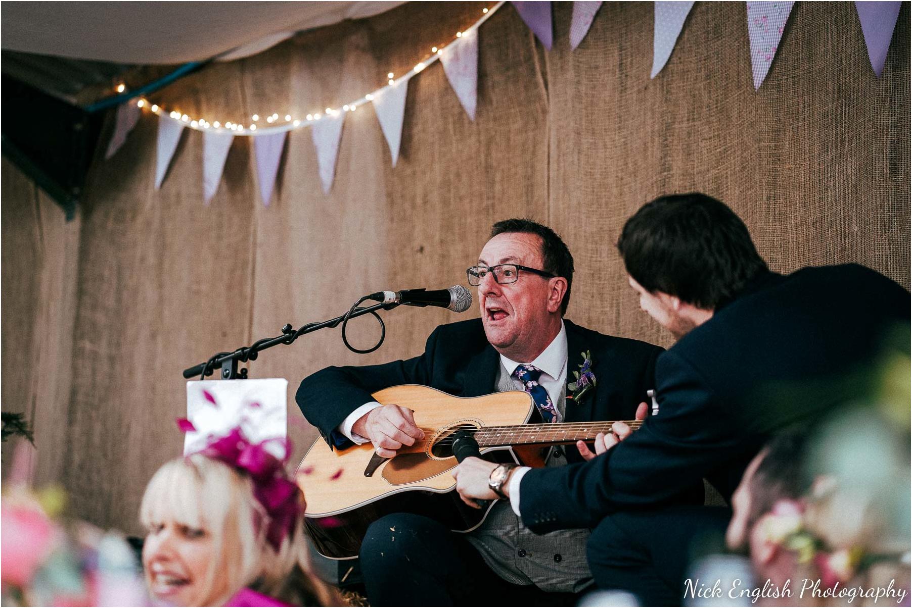 Whitebottom_Farm_Wedding_Manchester_Photograph-90.jpg