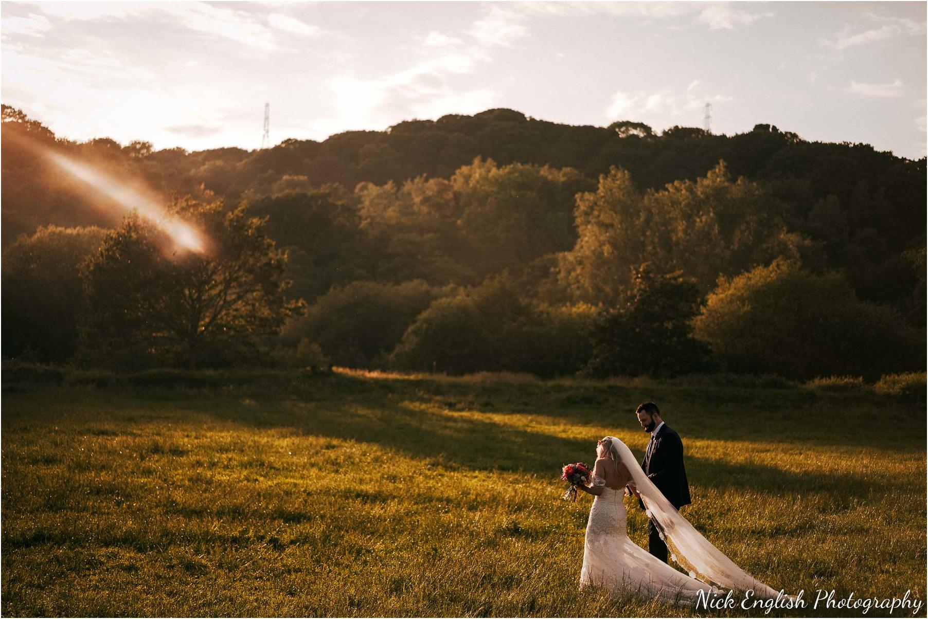 Whitebottom_Farm_Wedding_Manchester_Photograph-103.jpg
