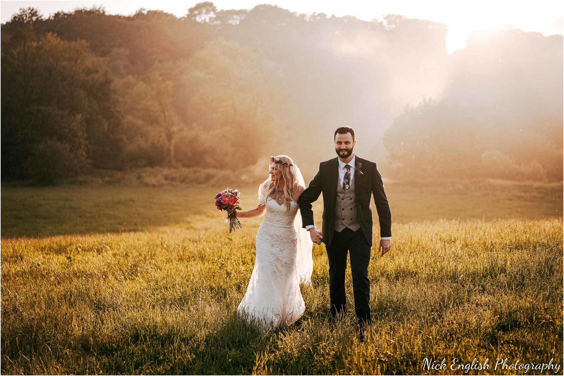 Whitebottom_Farm_Wedding_Manchester_Photograph-106.jpg