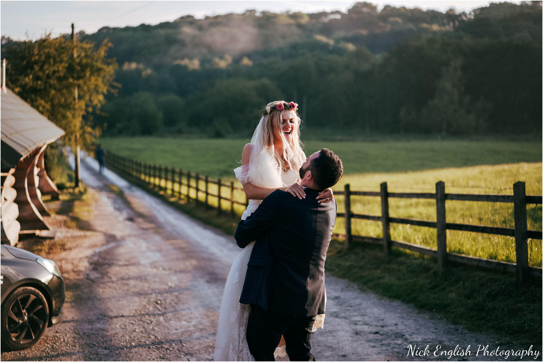 Whitebottom_Farm_Wedding_Manchester_Photograph-109.jpg