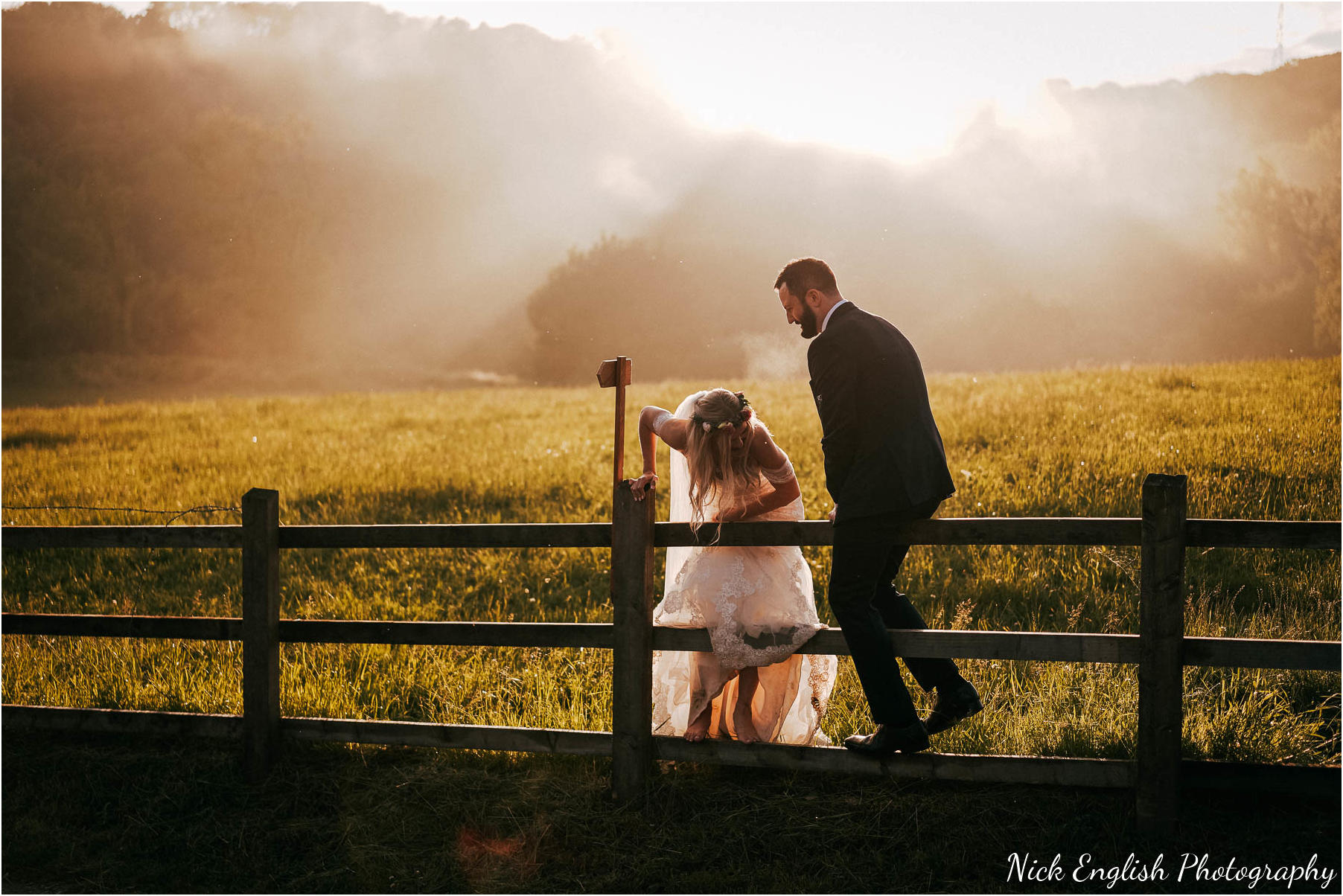 Whitebottom_Farm_Wedding_Manchester_Photograph-108.jpg
